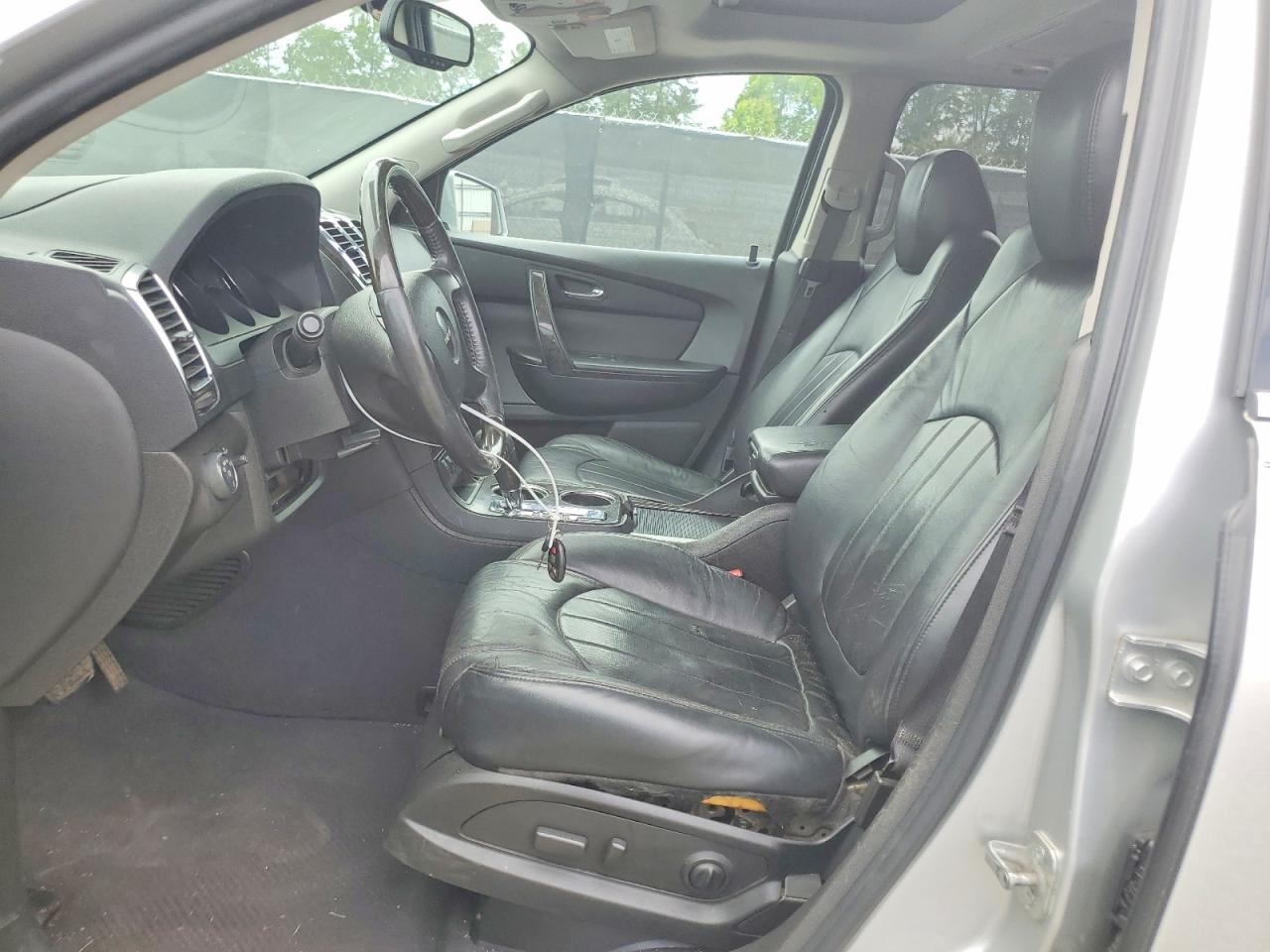 2011 Gmc Acadia Denali Silver vin: 1GKKRTED3BJ291316