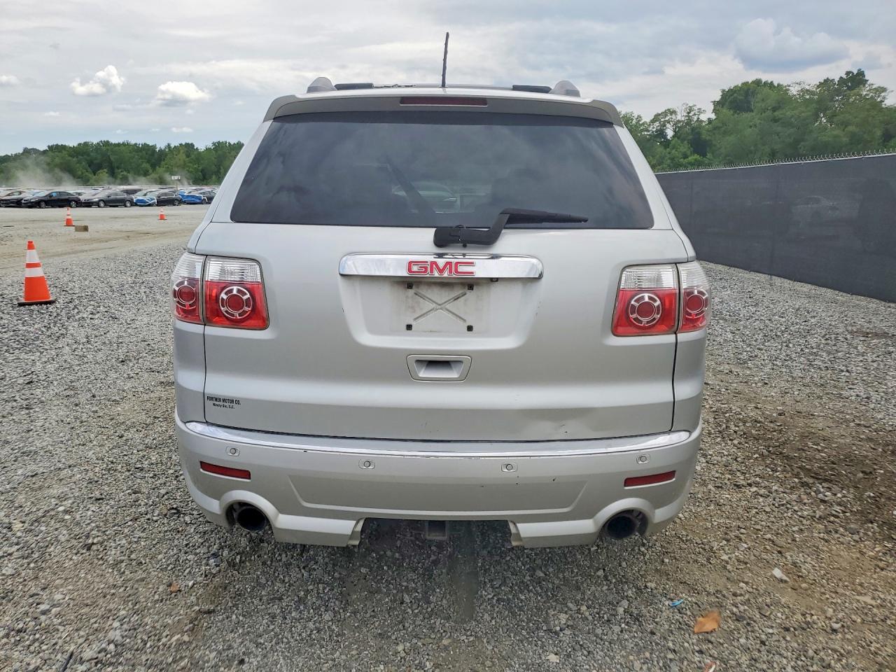 2011 Gmc Acadia Denali Silver vin: 1GKKRTED3BJ291316