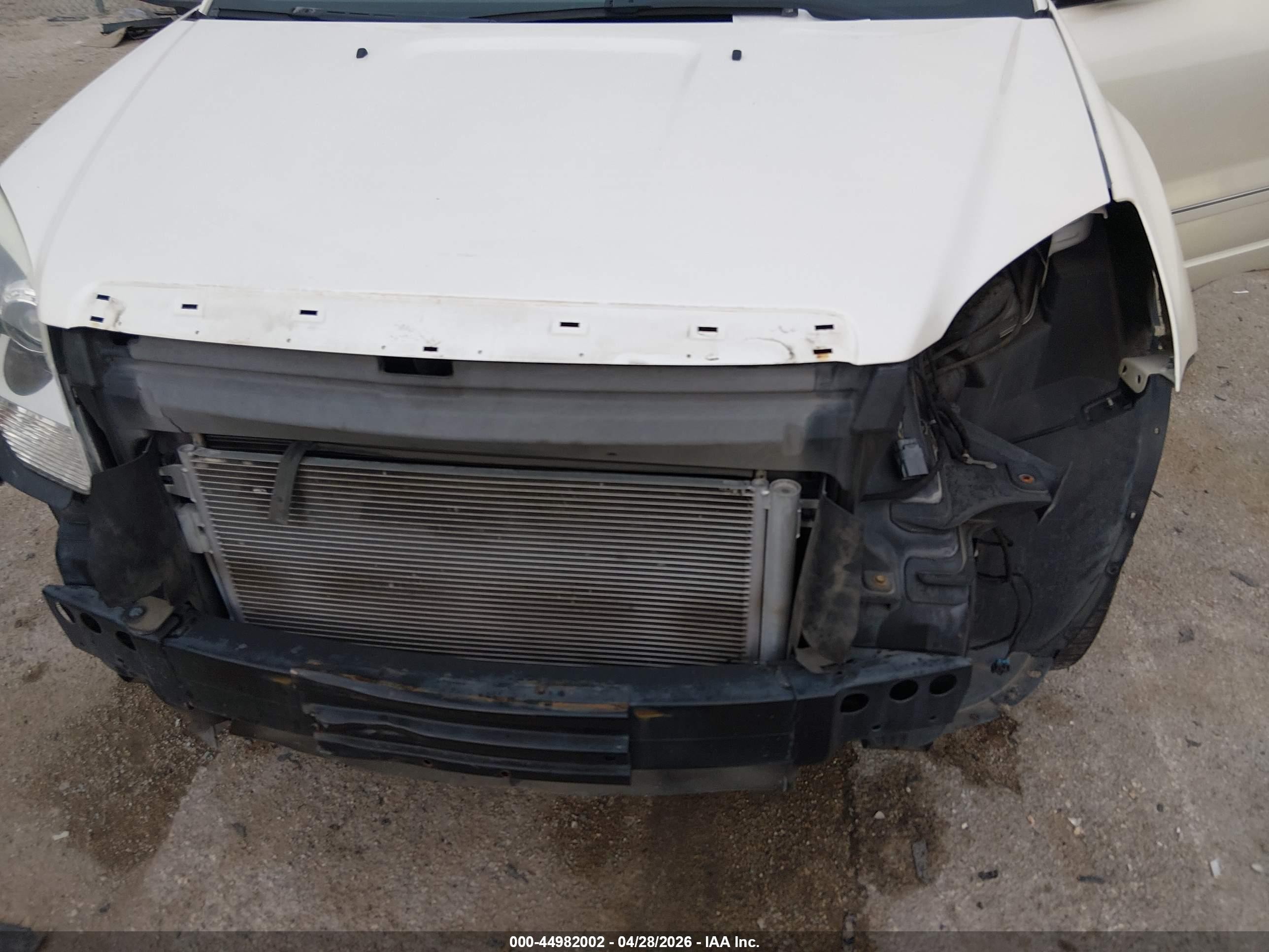 2011 Gmc Acadia Denali Белый vin: 1GKKRTED3BJ403225