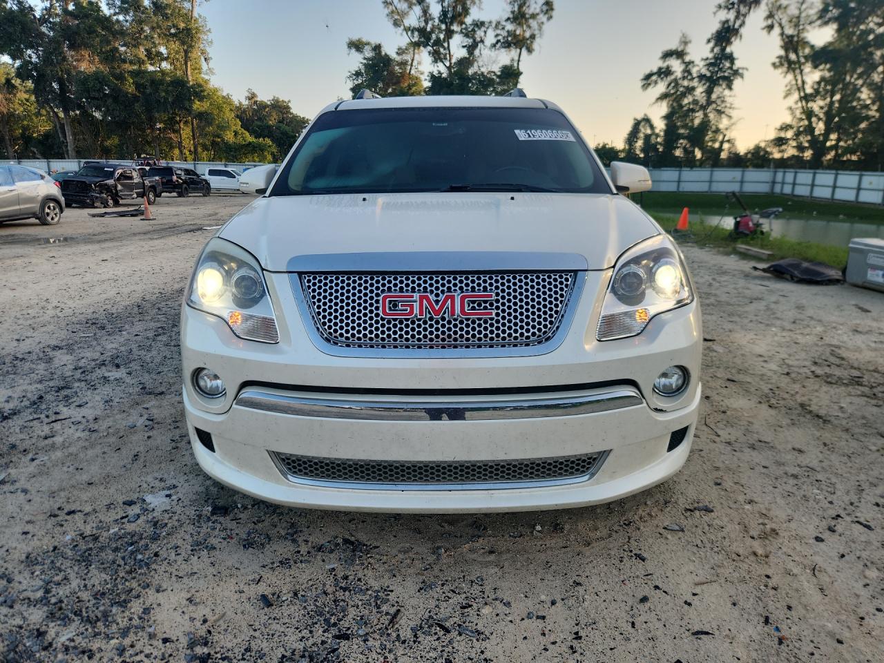 2012 Gmc Acadia Denali White vin: 1GKKRTED3CJ403310 Damage: Hood, Chipped, 5