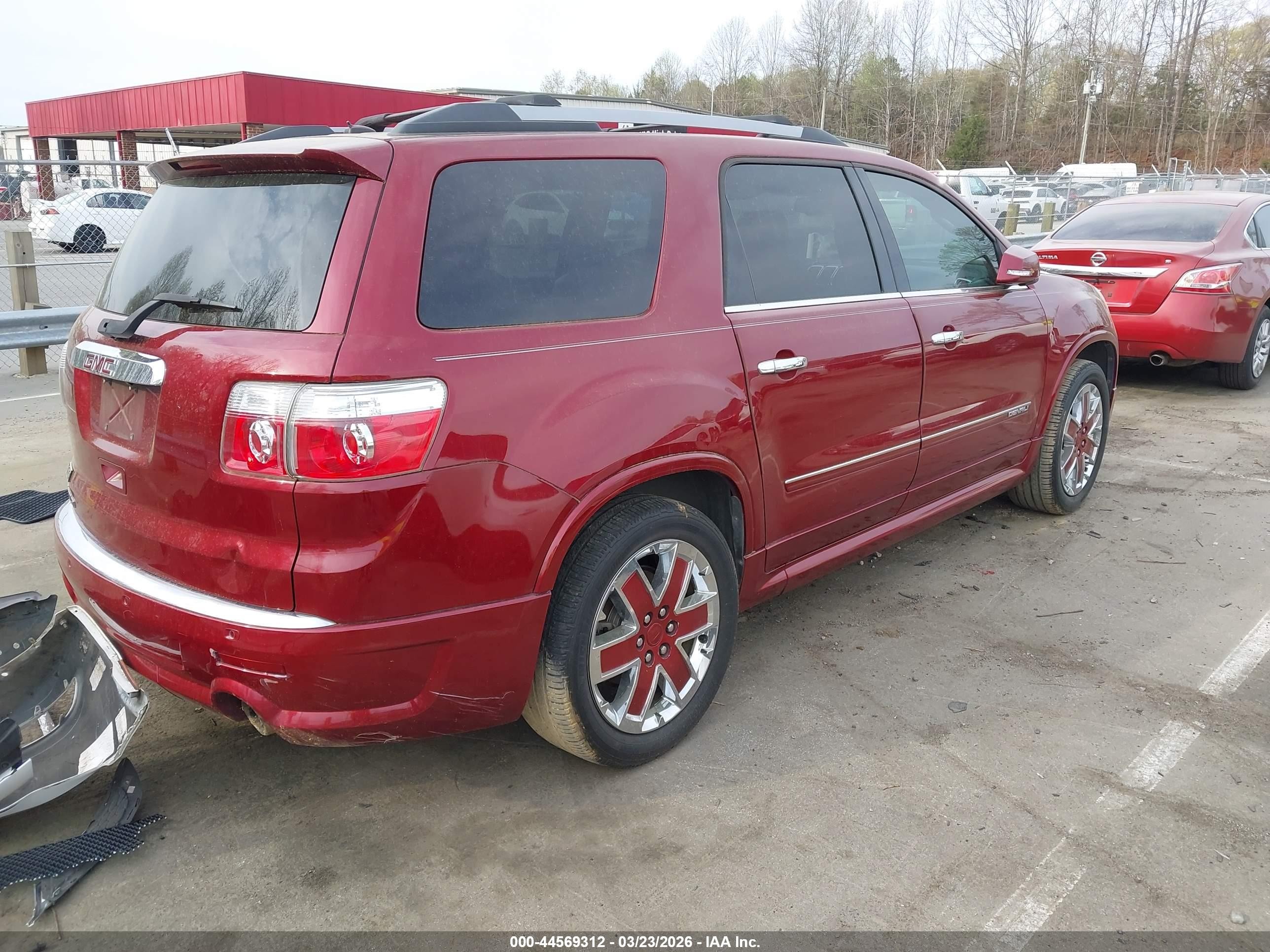 2011 Gmc Acadia Denali Red vin: 1GKKRTED4BJ225891