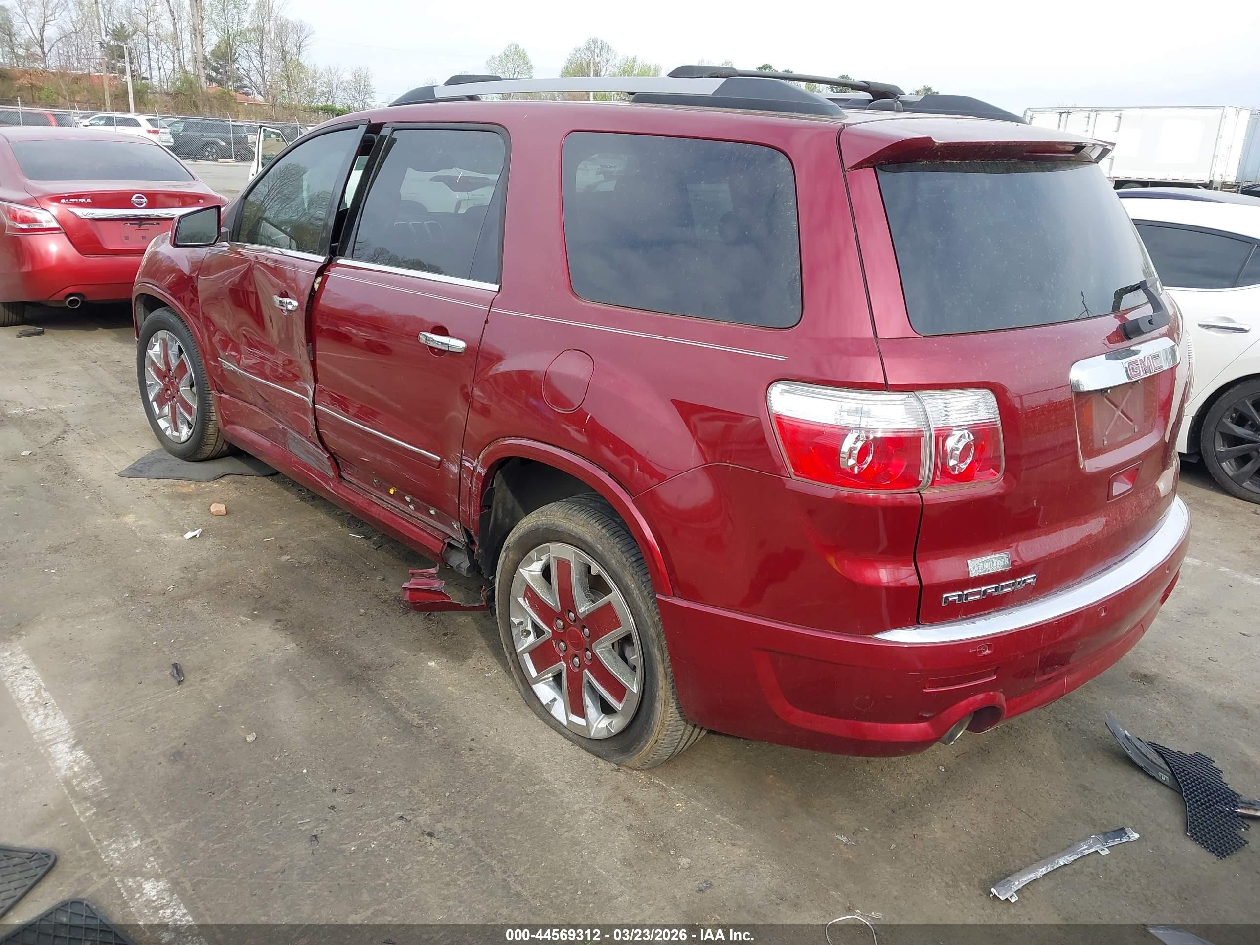 2011 Gmc Acadia Denali Red vin: 1GKKRTED4BJ225891