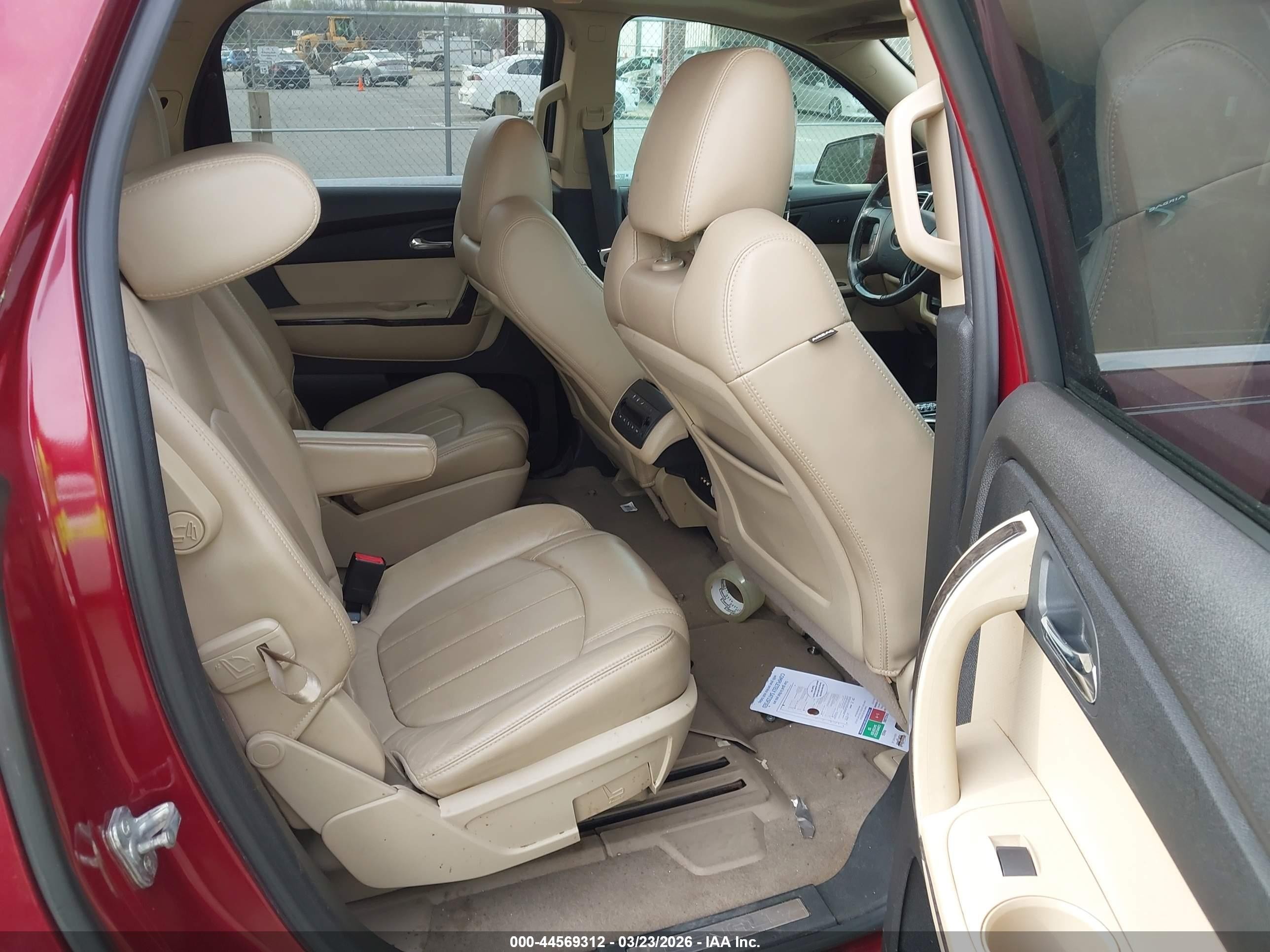 2011 Gmc Acadia Denali Red vin: 1GKKRTED4BJ225891