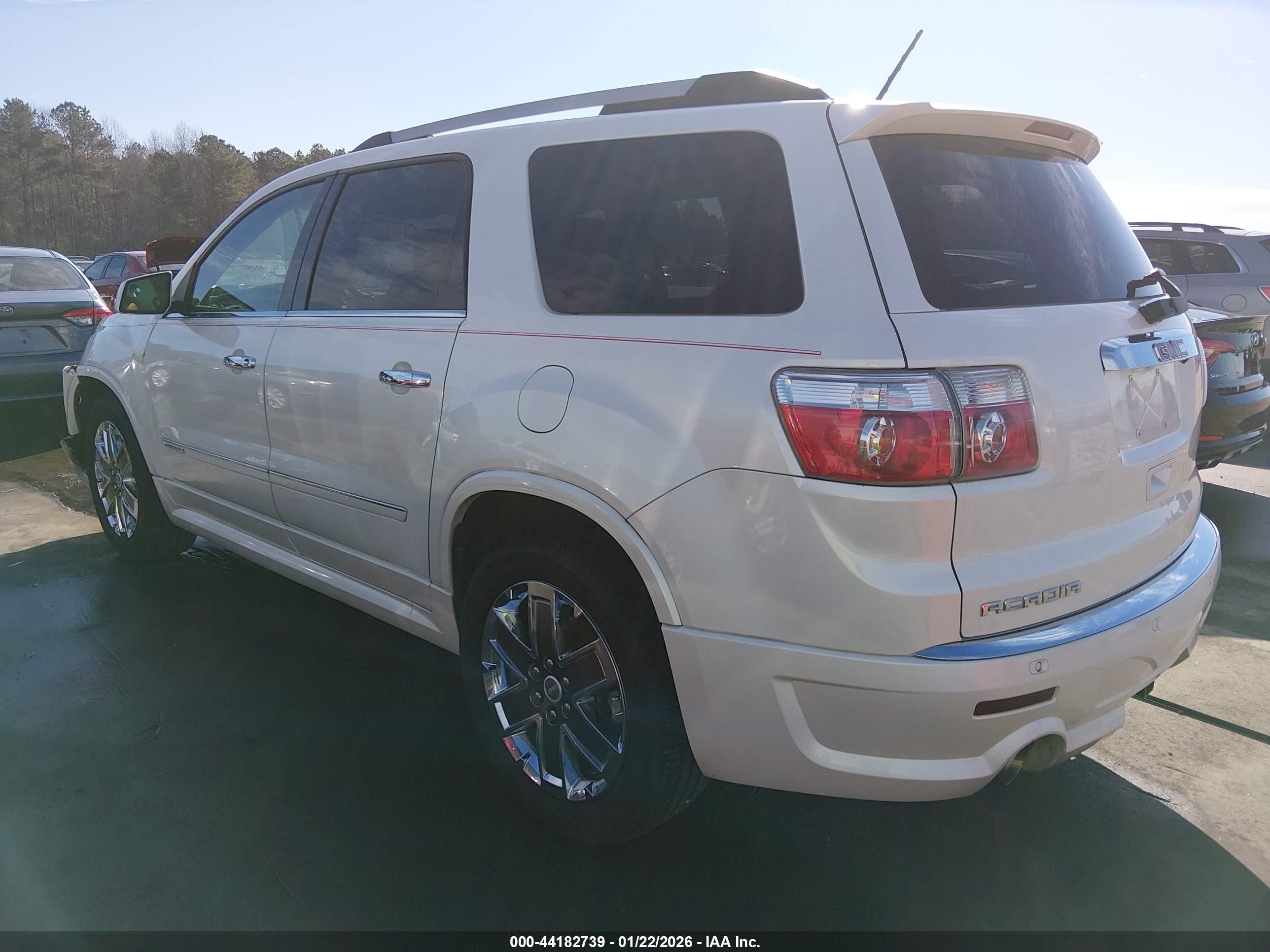 2012 Gmc Acadia Denali White vin: 1GKKRTED5CJ102165