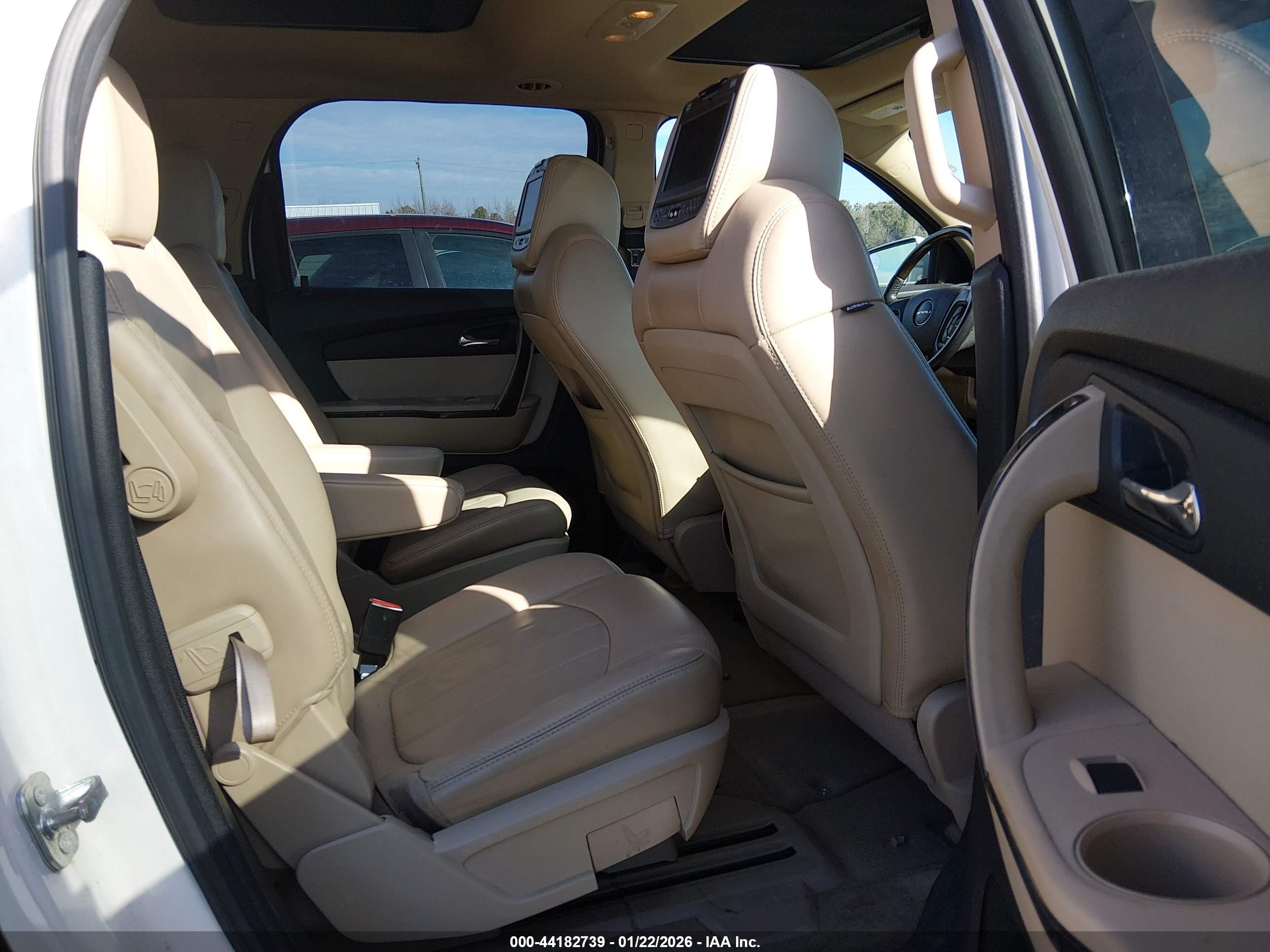 2012 Gmc Acadia Denali White vin: 1GKKRTED5CJ102165