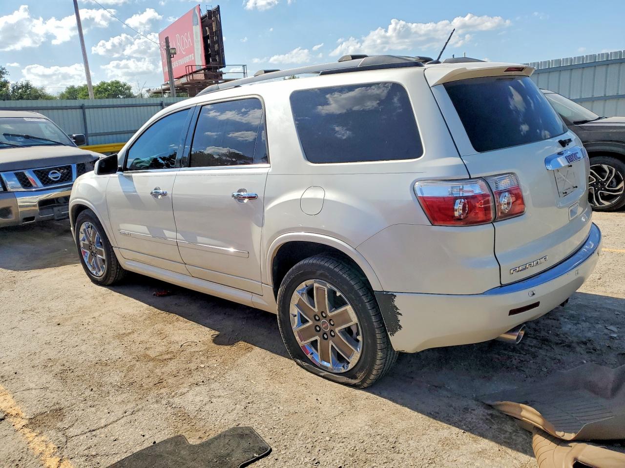 2012 Gmc Acadia Denali White vin: 1GKKRTED5CJ170675