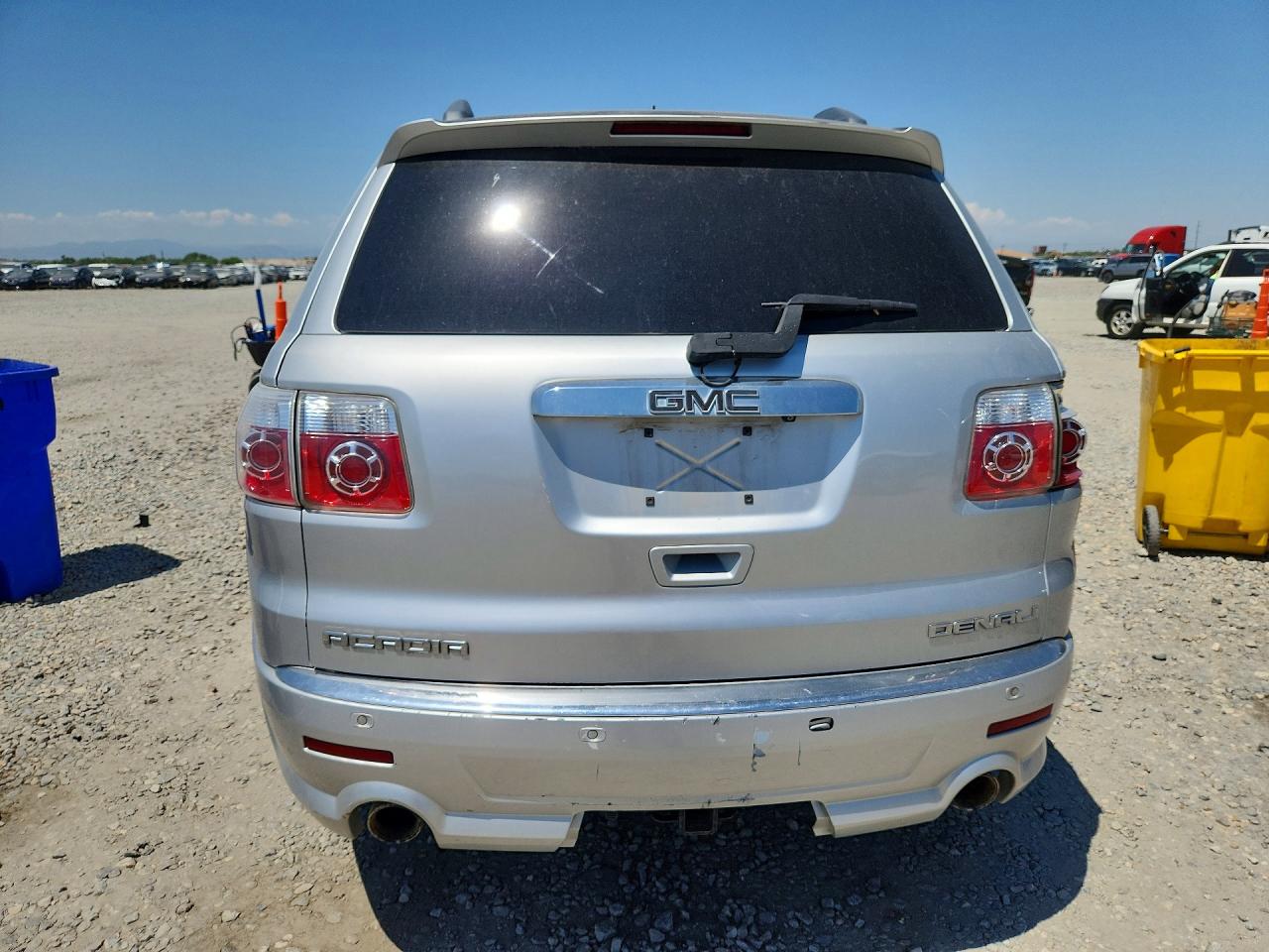 2011 Gmc Acadia Denali Silver vin: 1GKKRTED6BJ319447