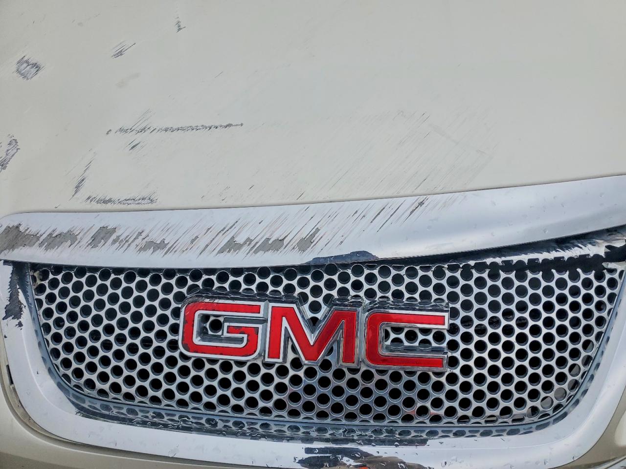 2012 Gmc Acadia Denali Cream vin: 1GKKRTED7CJ249698