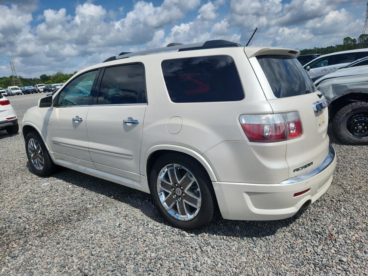 2011 Gmc Acadia Denali White vin: 1GKKRTED8BJ414897