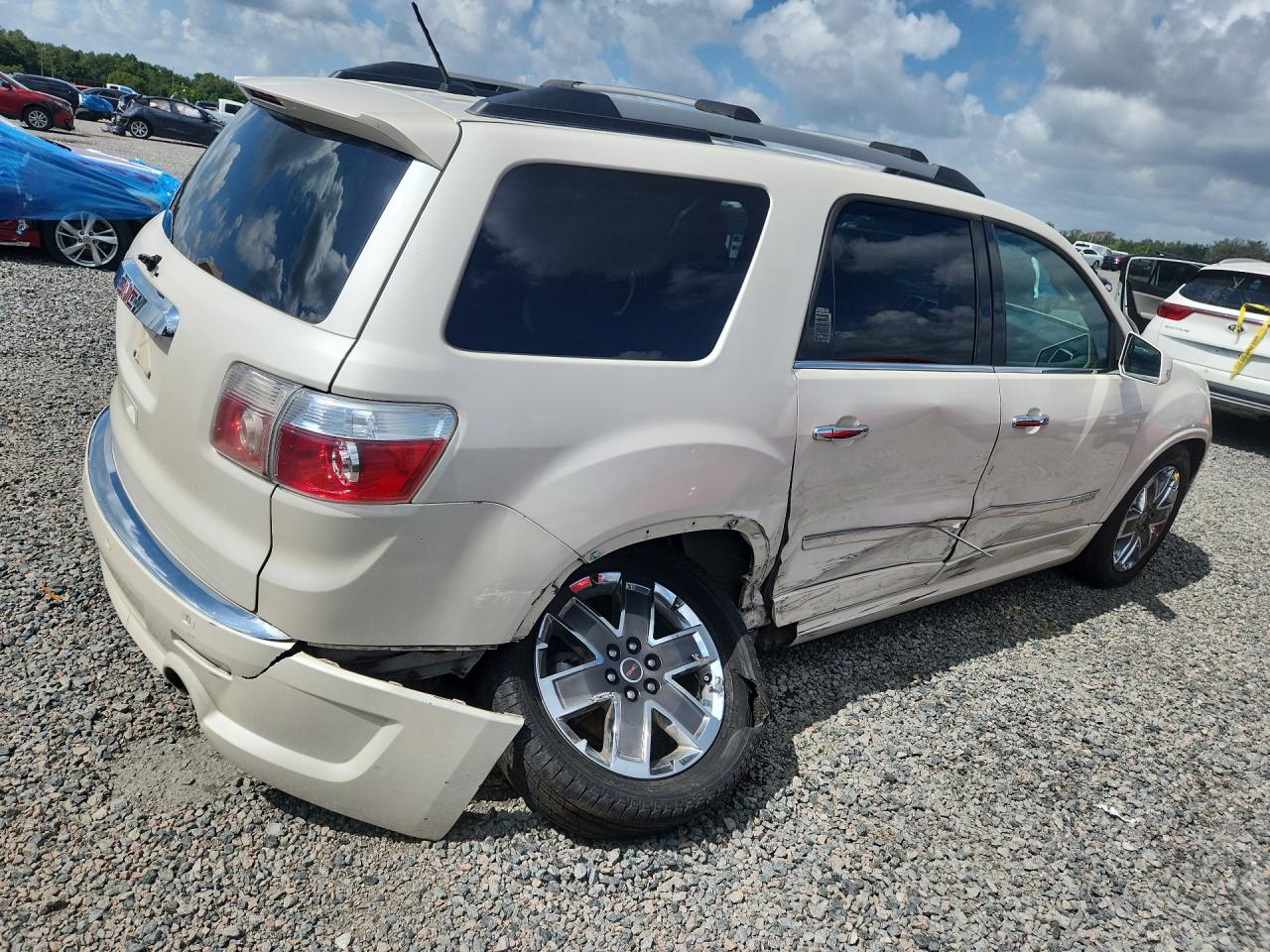 2011 Gmc Acadia Denali White vin: 1GKKRTED8BJ414897
