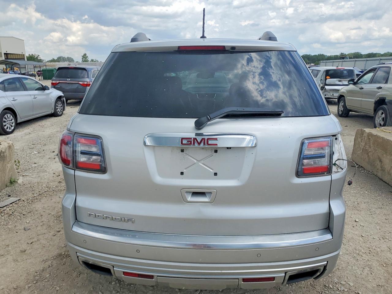 2014 Gmc Acadia Denali Silver vin: 1GKKRTKD0EJ164323