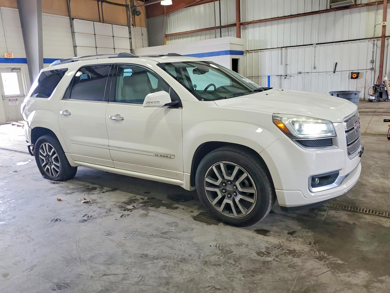 2014 Gmc Acadia White vin: 1GKKRTKD0EJ312308