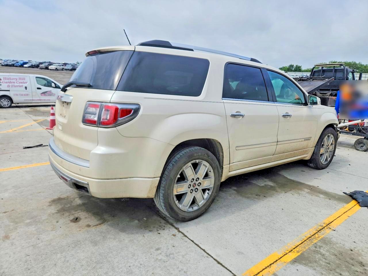 2014 Gmc Acadia Denali Cream vin: 1GKKRTKD0EJ359659