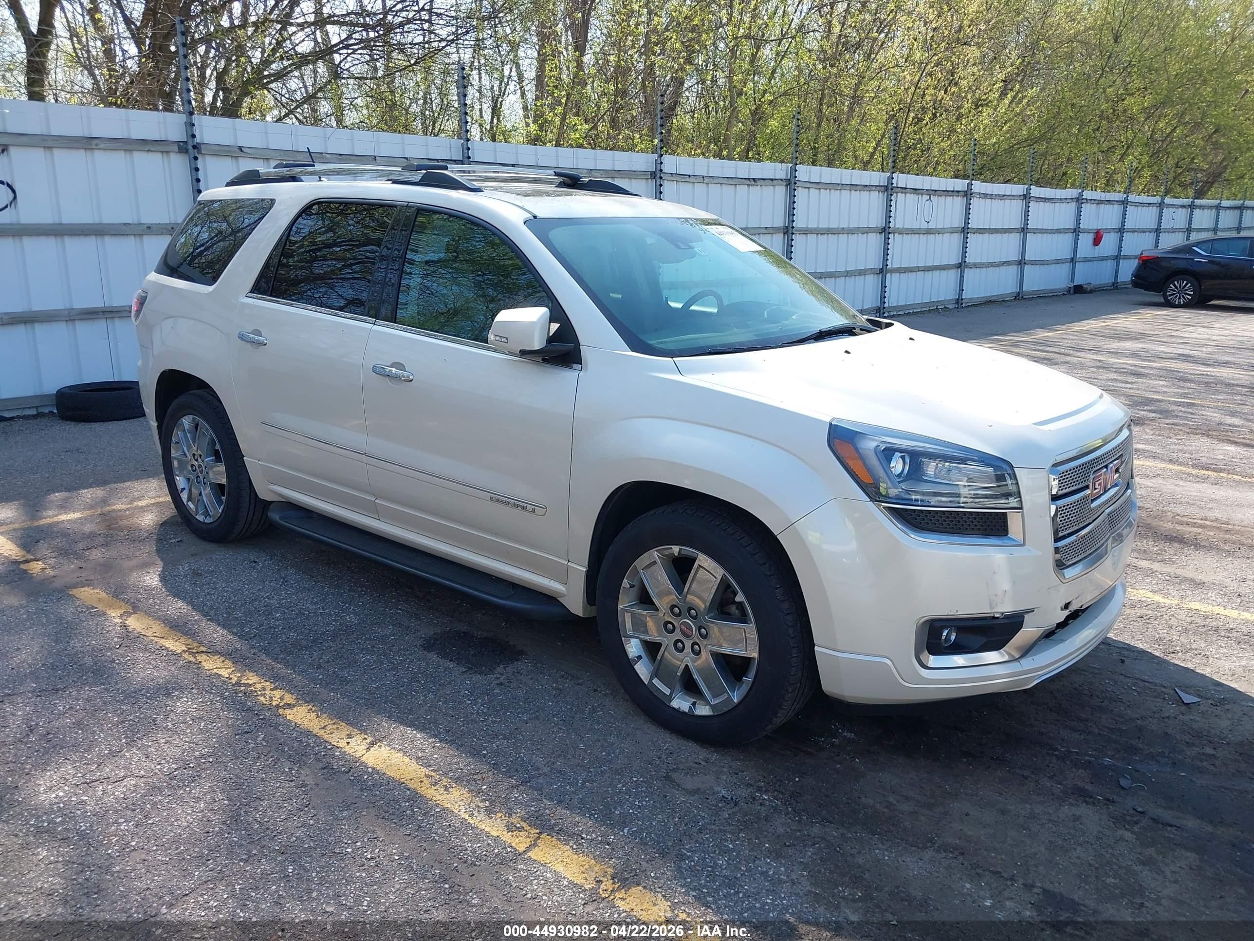 2015 Gmc Acadia Denali Белый vin: 1GKKRTKD0FJ186744