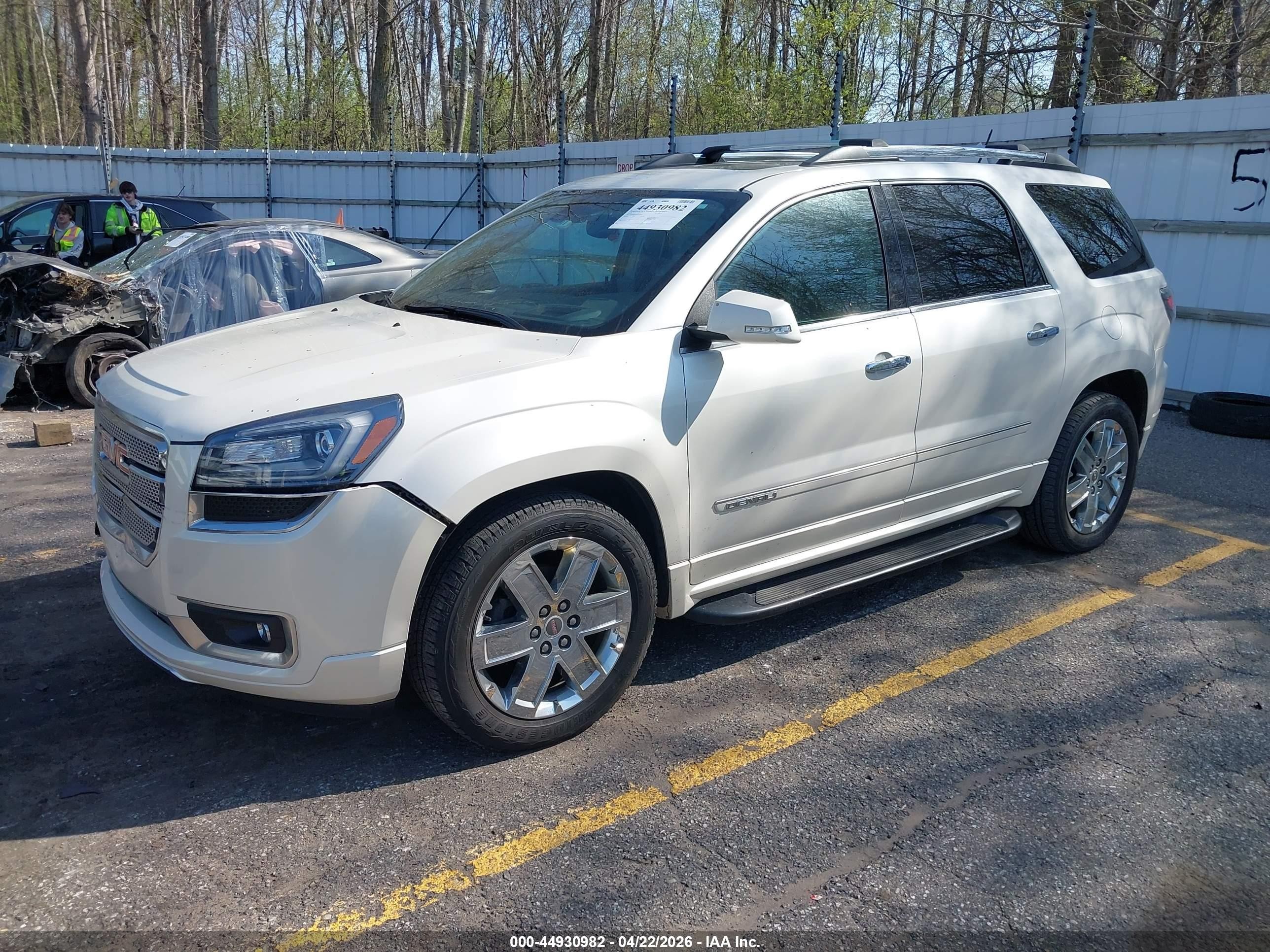 2015 Gmc Acadia Denali Белый vin: 1GKKRTKD0FJ186744