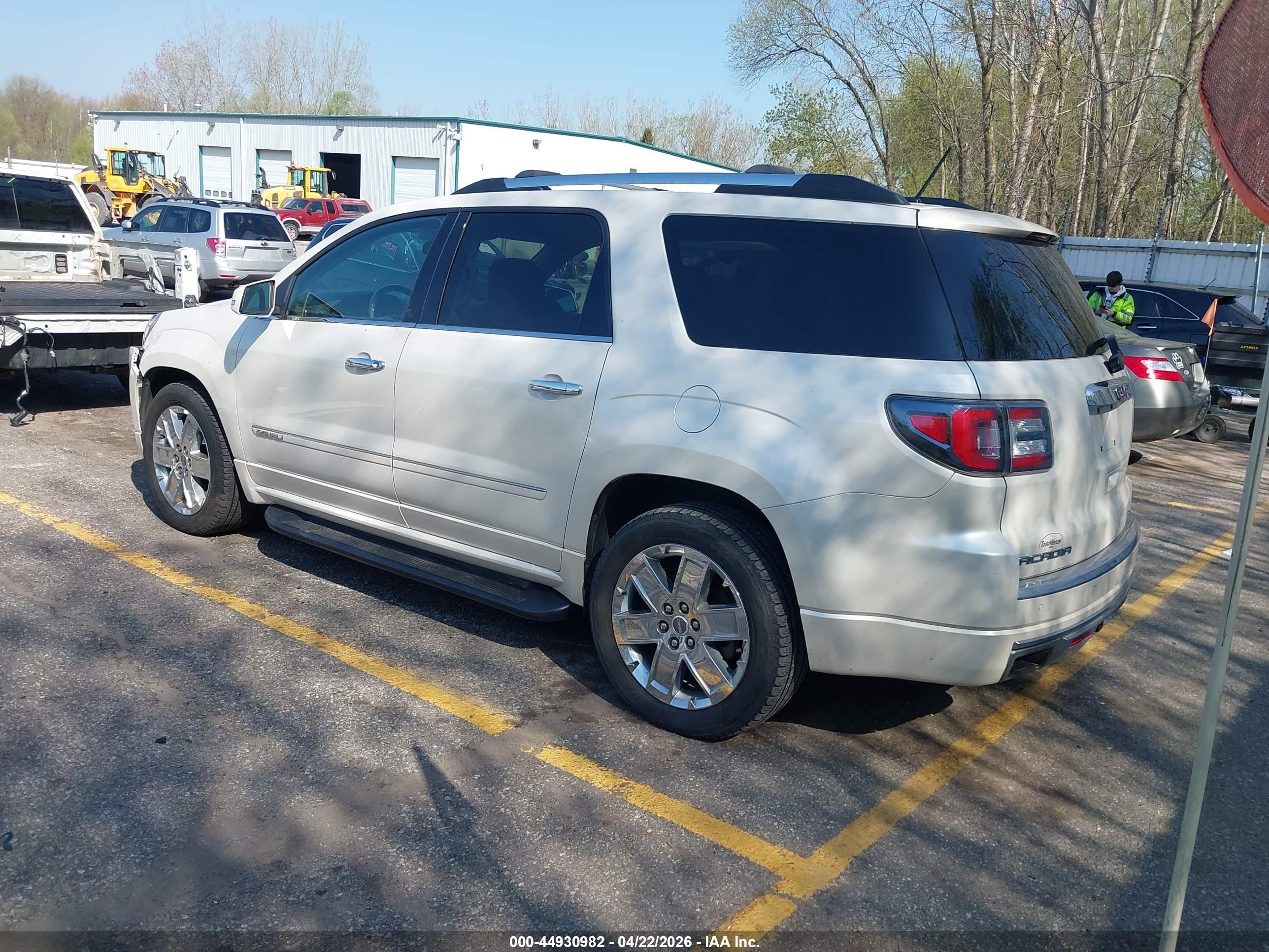 2015 Gmc Acadia Denali Белый vin: 1GKKRTKD0FJ186744
