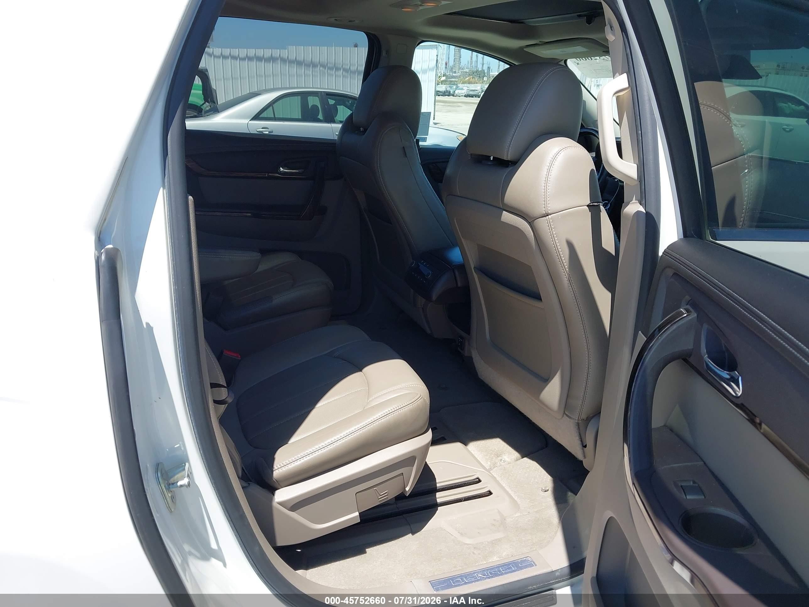 2014 Gmc Acadia Denali White vin: 1GKKRTKD1EJ323740