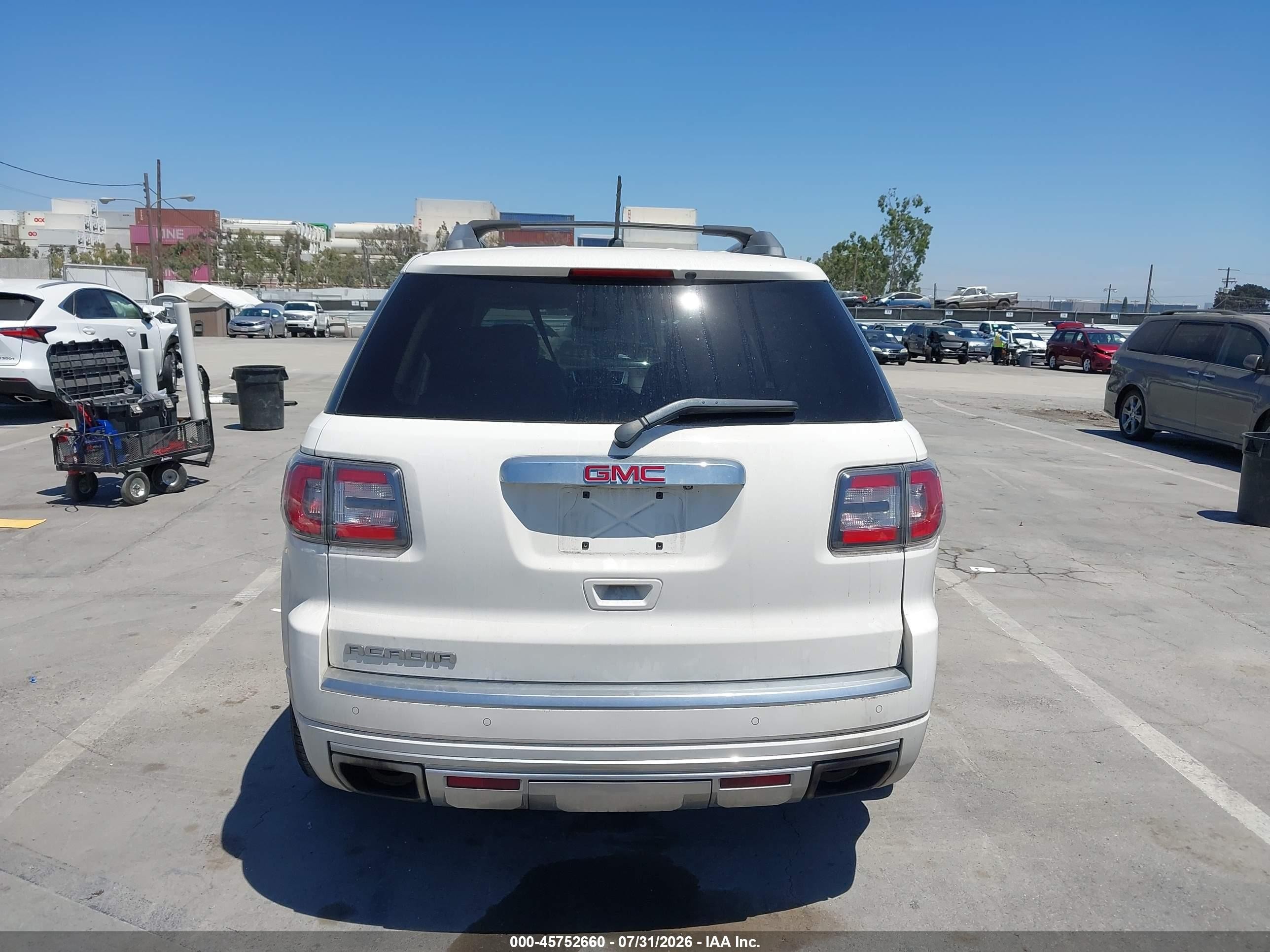 2014 Gmc Acadia Denali White vin: 1GKKRTKD1EJ323740