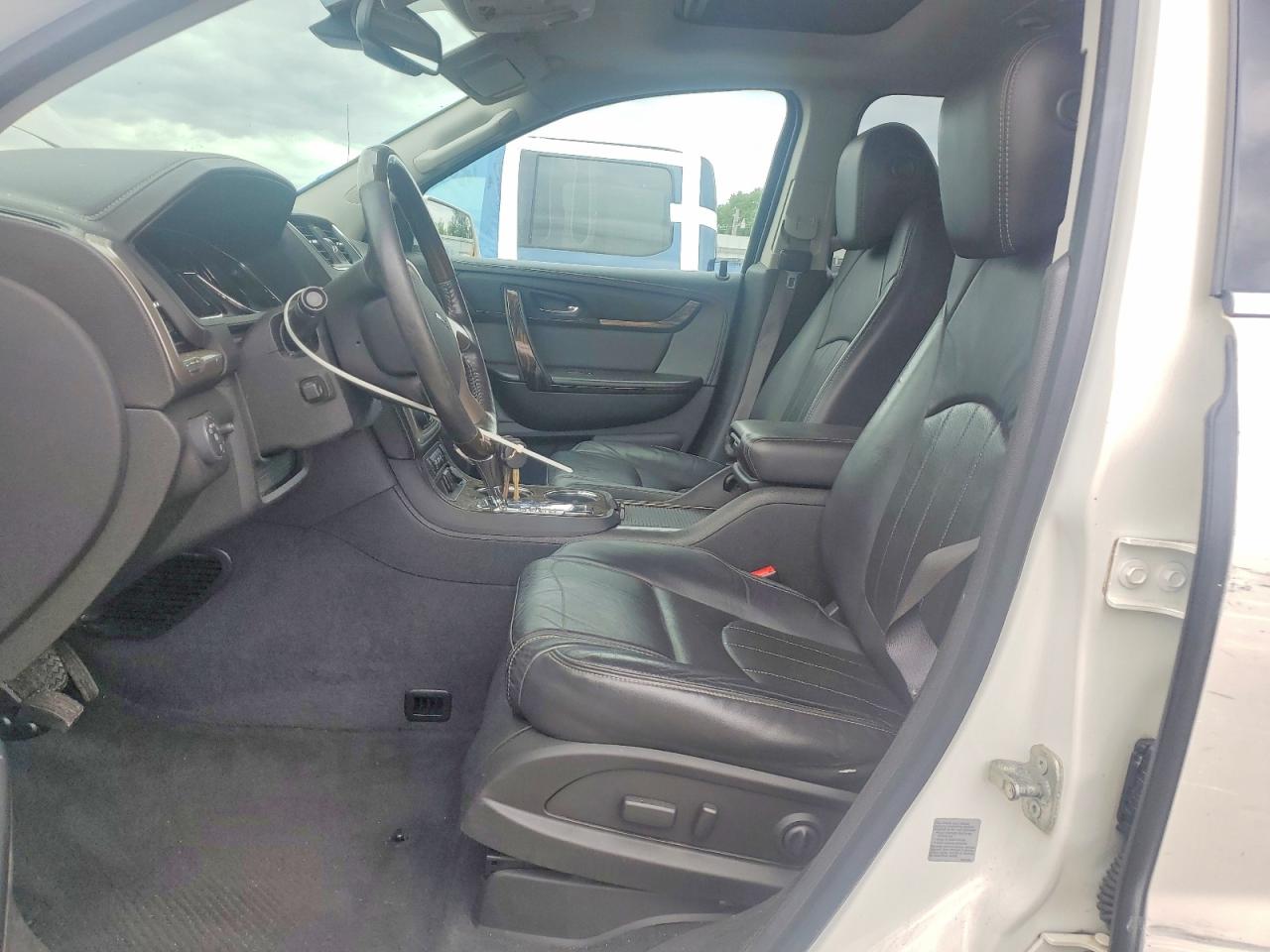 2015 Gmc Acadia Denali White vin: 1GKKRTKD1FJ144647
