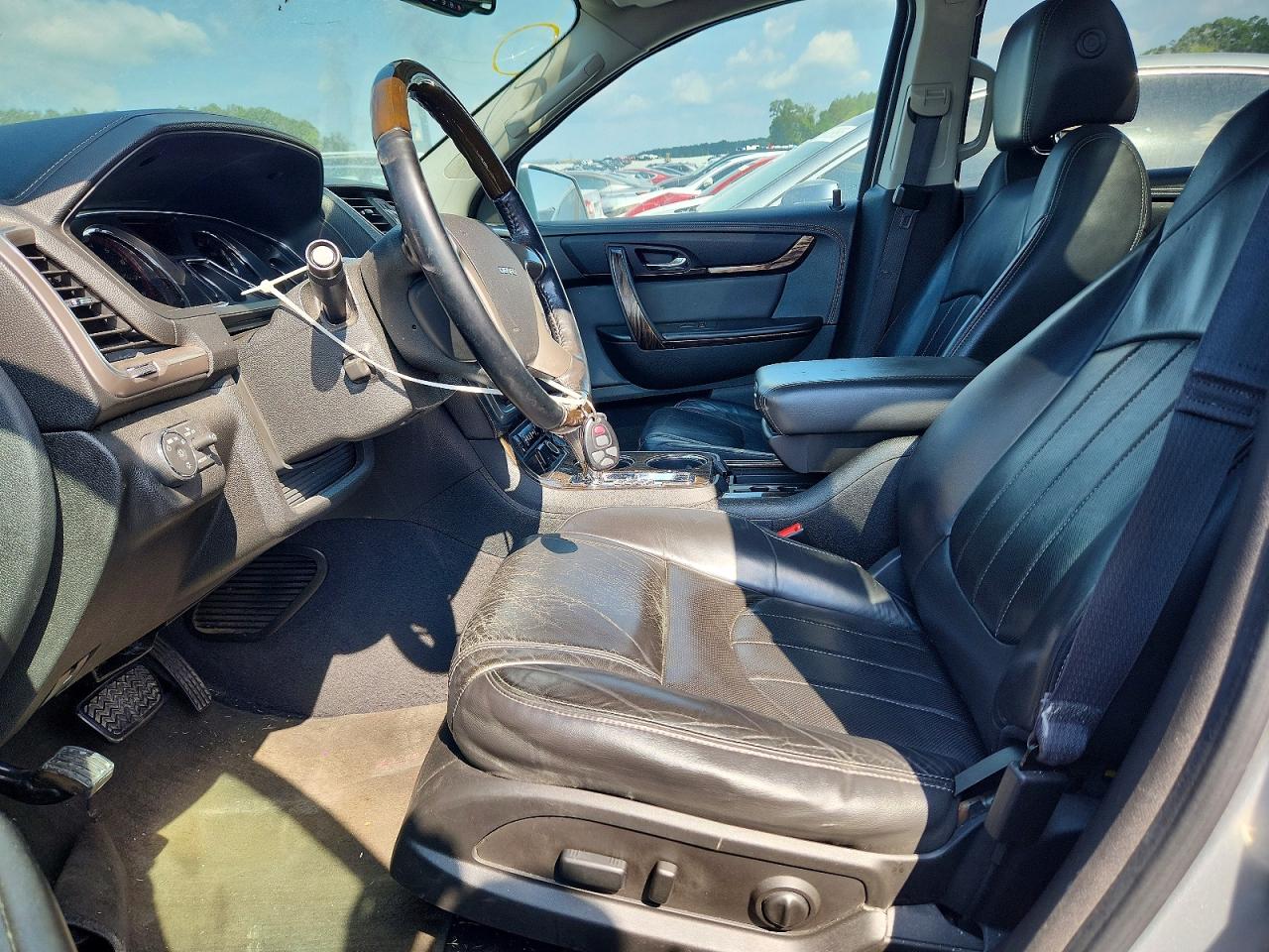 2015 Gmc Acadia Denali Silver vin: 1GKKRTKD1FJ157558