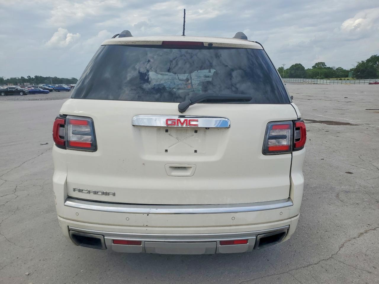 2014 Gmc Acadia Denali White vin: 1GKKRTKD2EJ256825