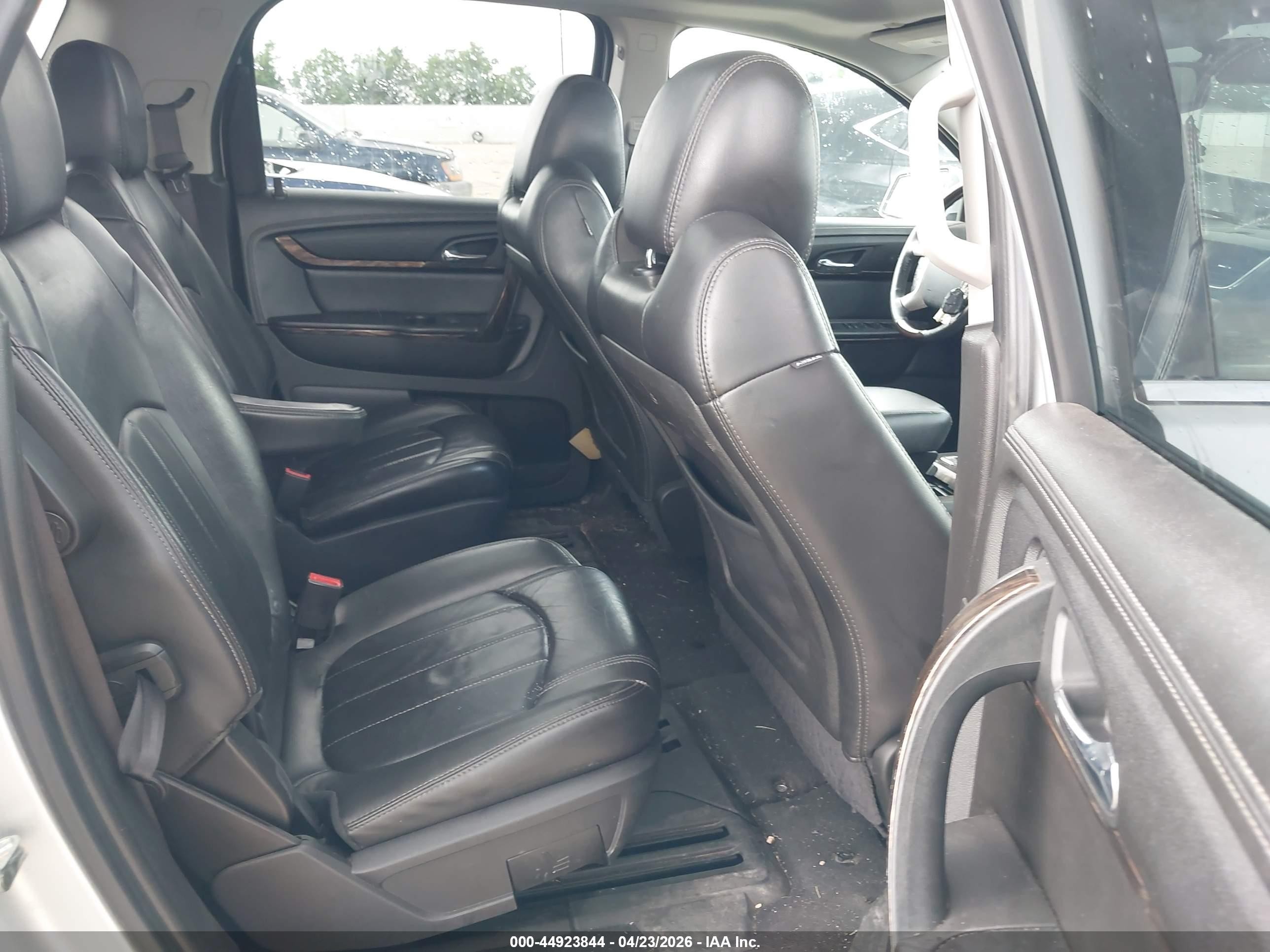 2015 Gmc Acadia Denali Silver vin: 1GKKRTKD2FJ340404