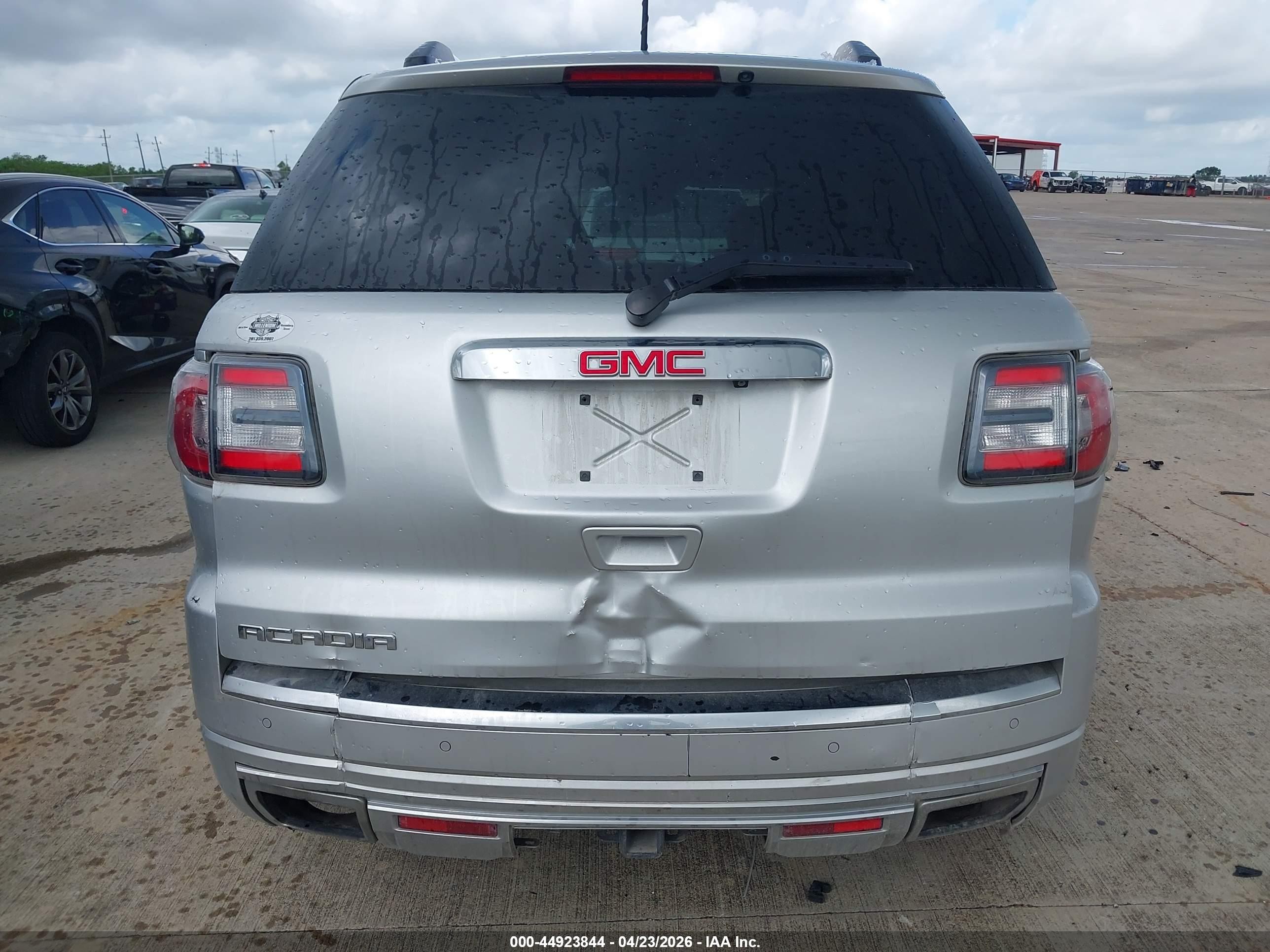 2015 Gmc Acadia Denali Silver vin: 1GKKRTKD2FJ340404