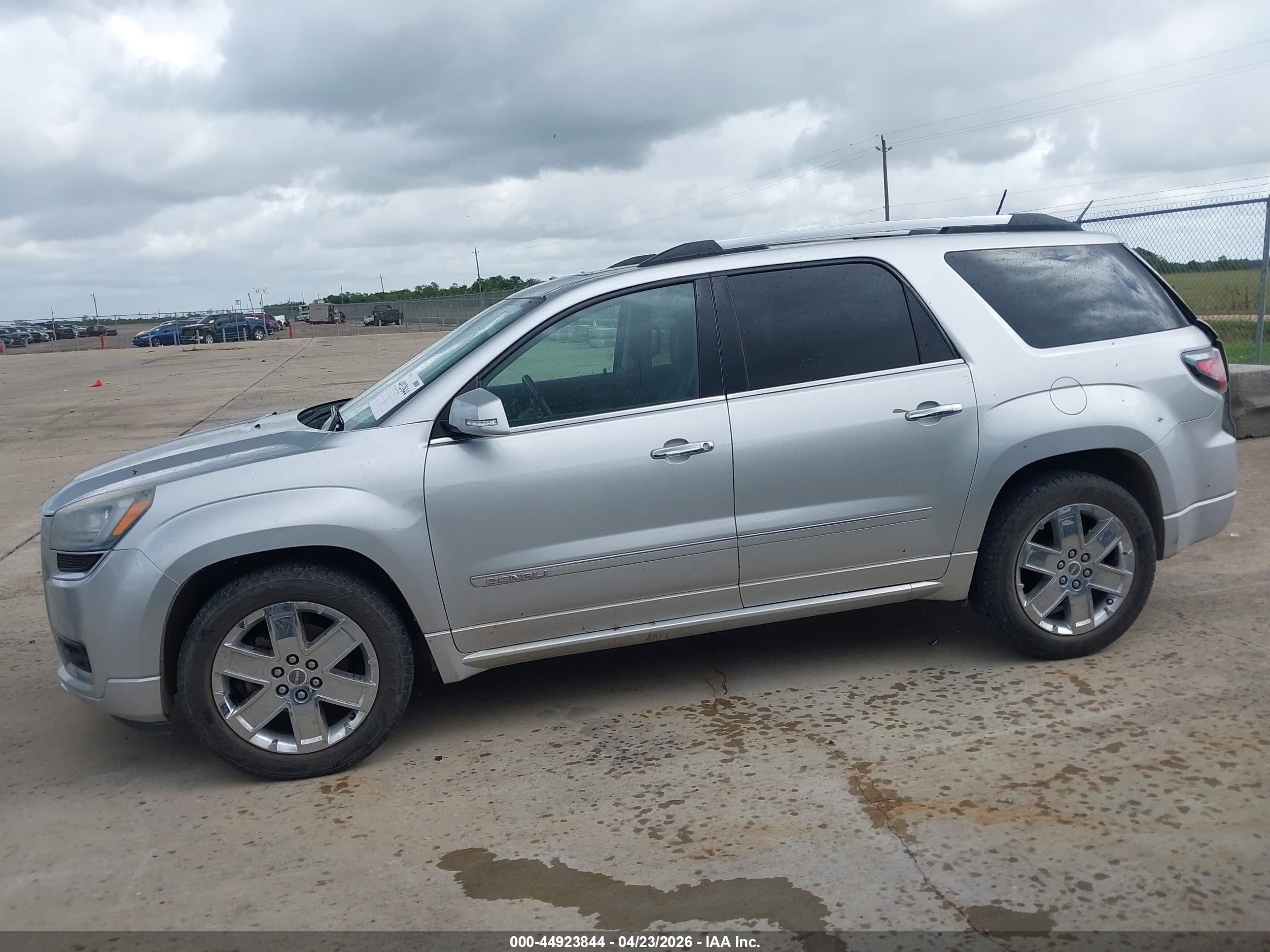 2015 Gmc Acadia Denali Silver vin: 1GKKRTKD2FJ340404