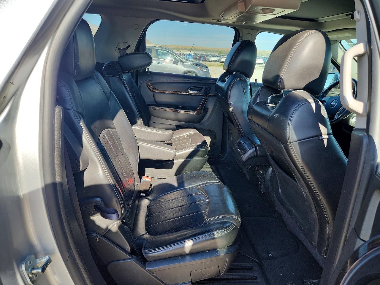 2014 Gmc Acadia Denali Silver vin: 1GKKRTKD3EJ237409