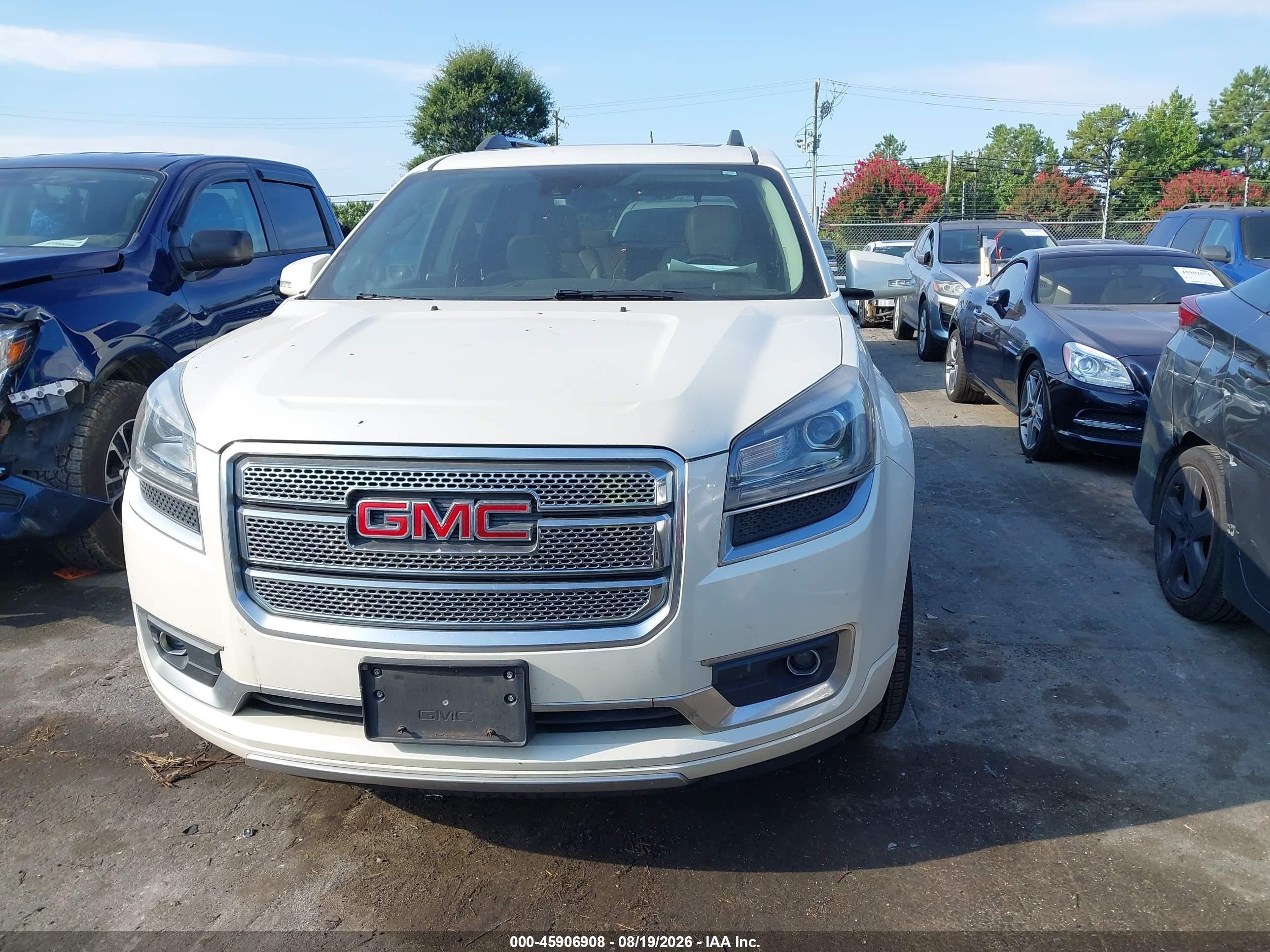 2015 Gmc Acadia Denali Cream vin: 1GKKRTKD3FJ243387