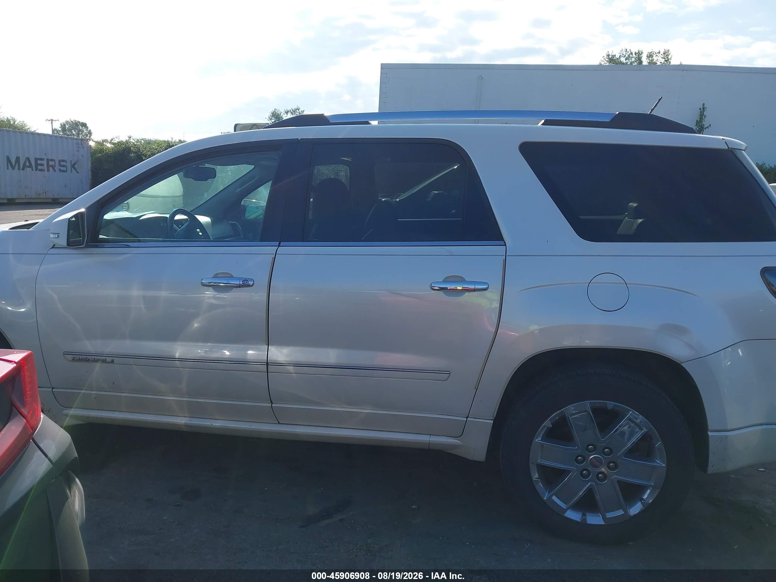 2015 Gmc Acadia Denali Cream vin: 1GKKRTKD3FJ243387