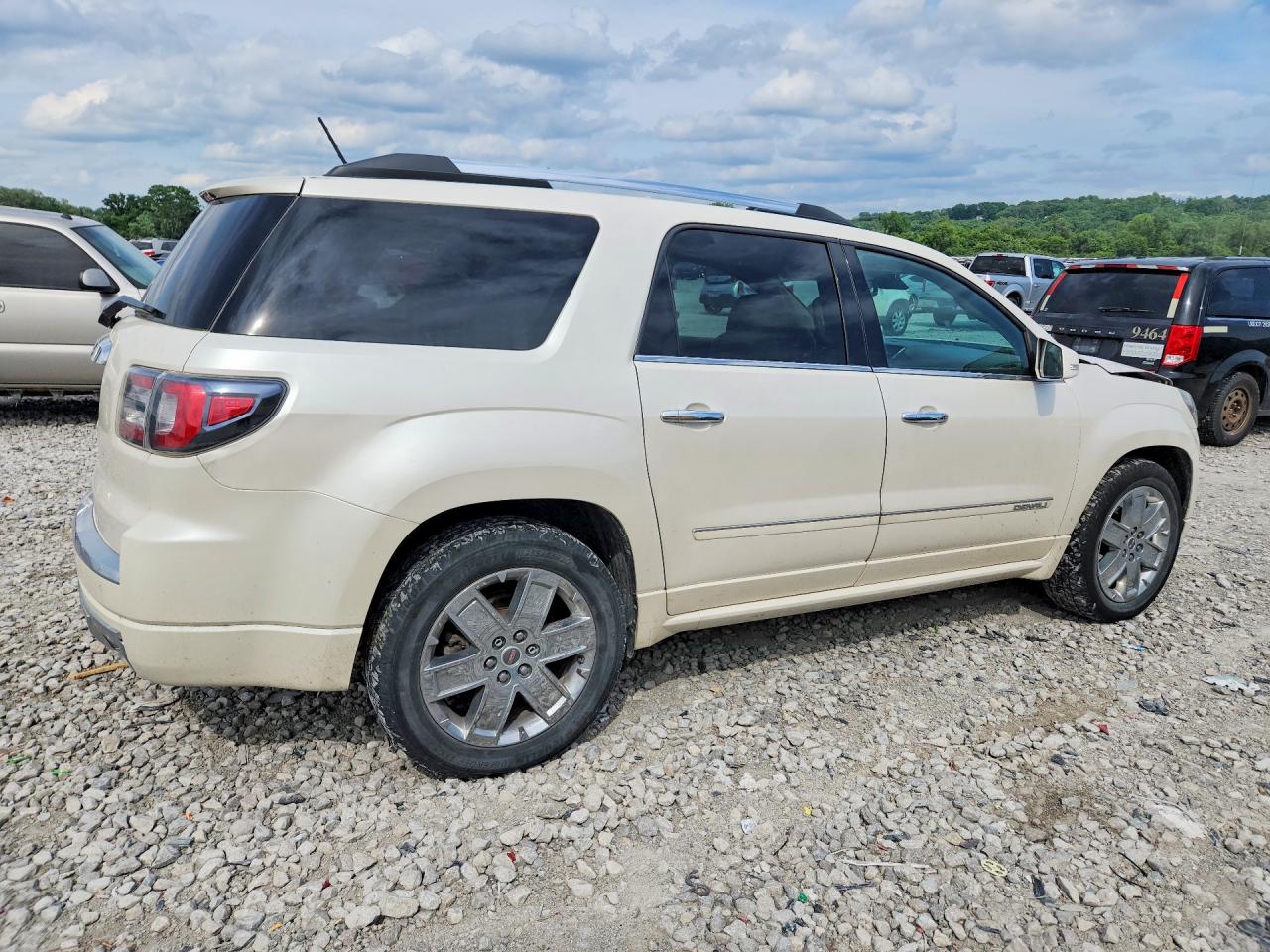 2015 Gmc Acadia Denali White vin: 1GKKRTKD3FJ277569