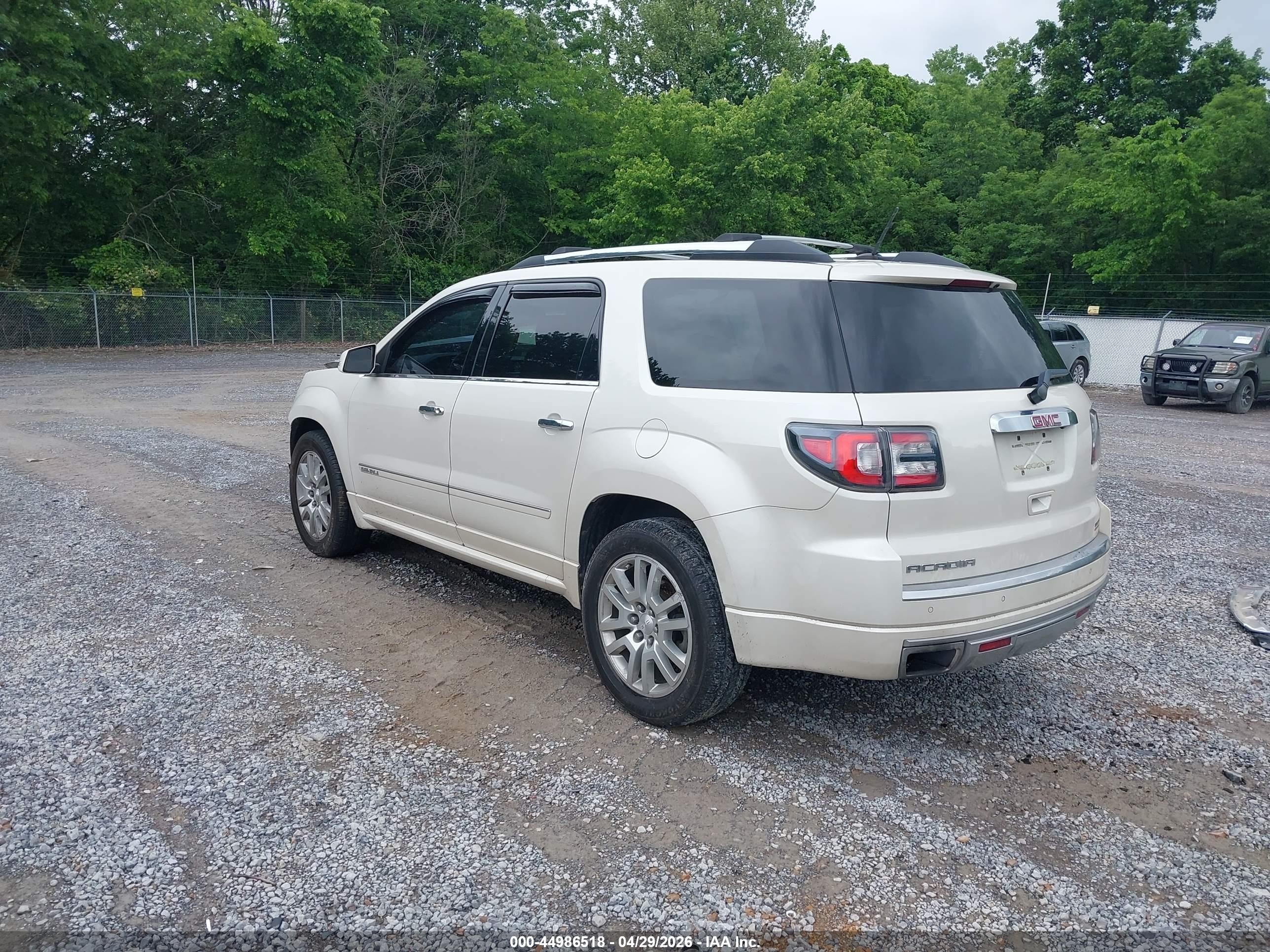 2015 Gmc Acadia Denali White vin: 1GKKRTKD3FJ280858