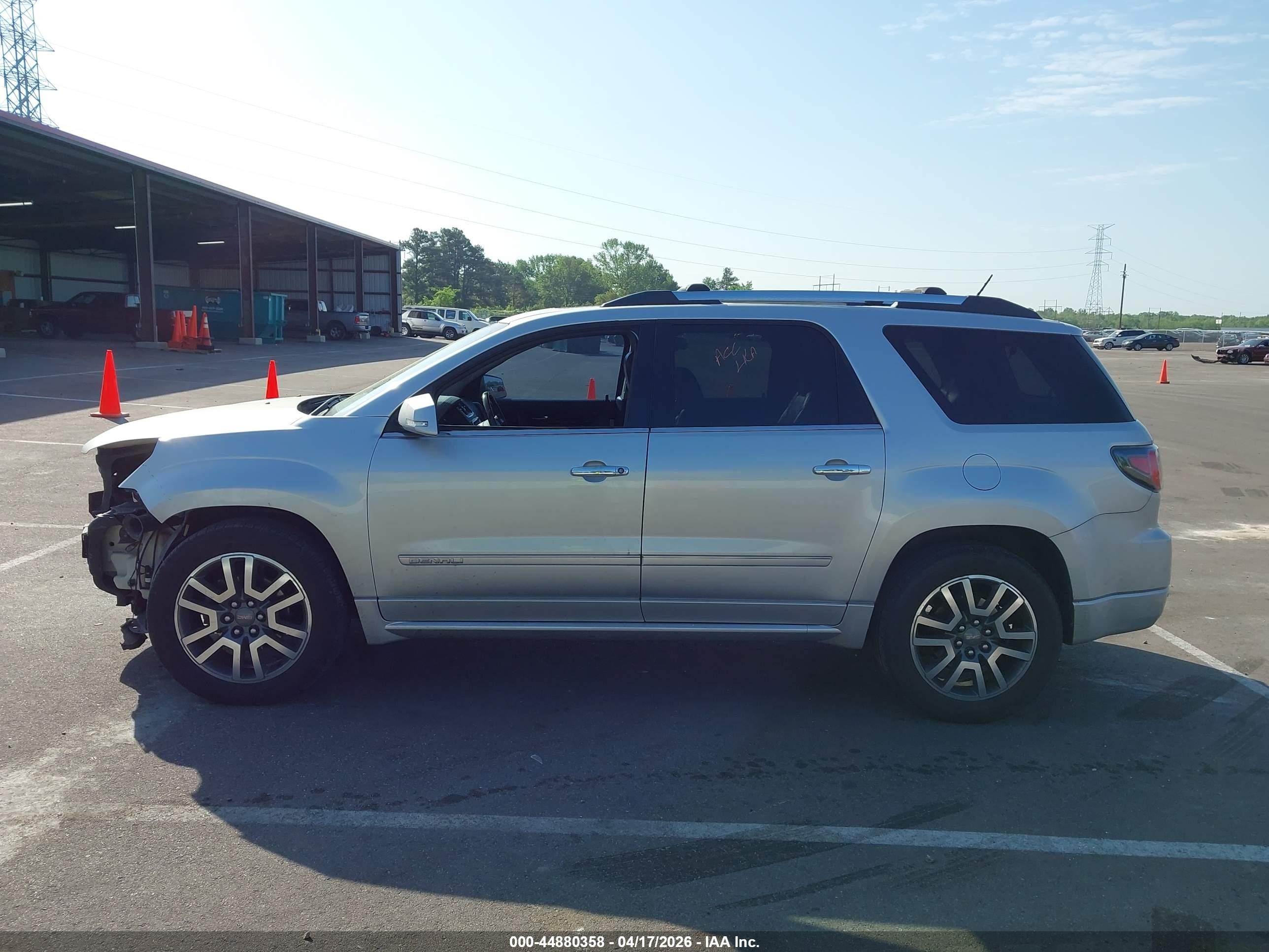 2014 Gmc Acadia Denali Silver vin: 1GKKRTKD5EJ186978