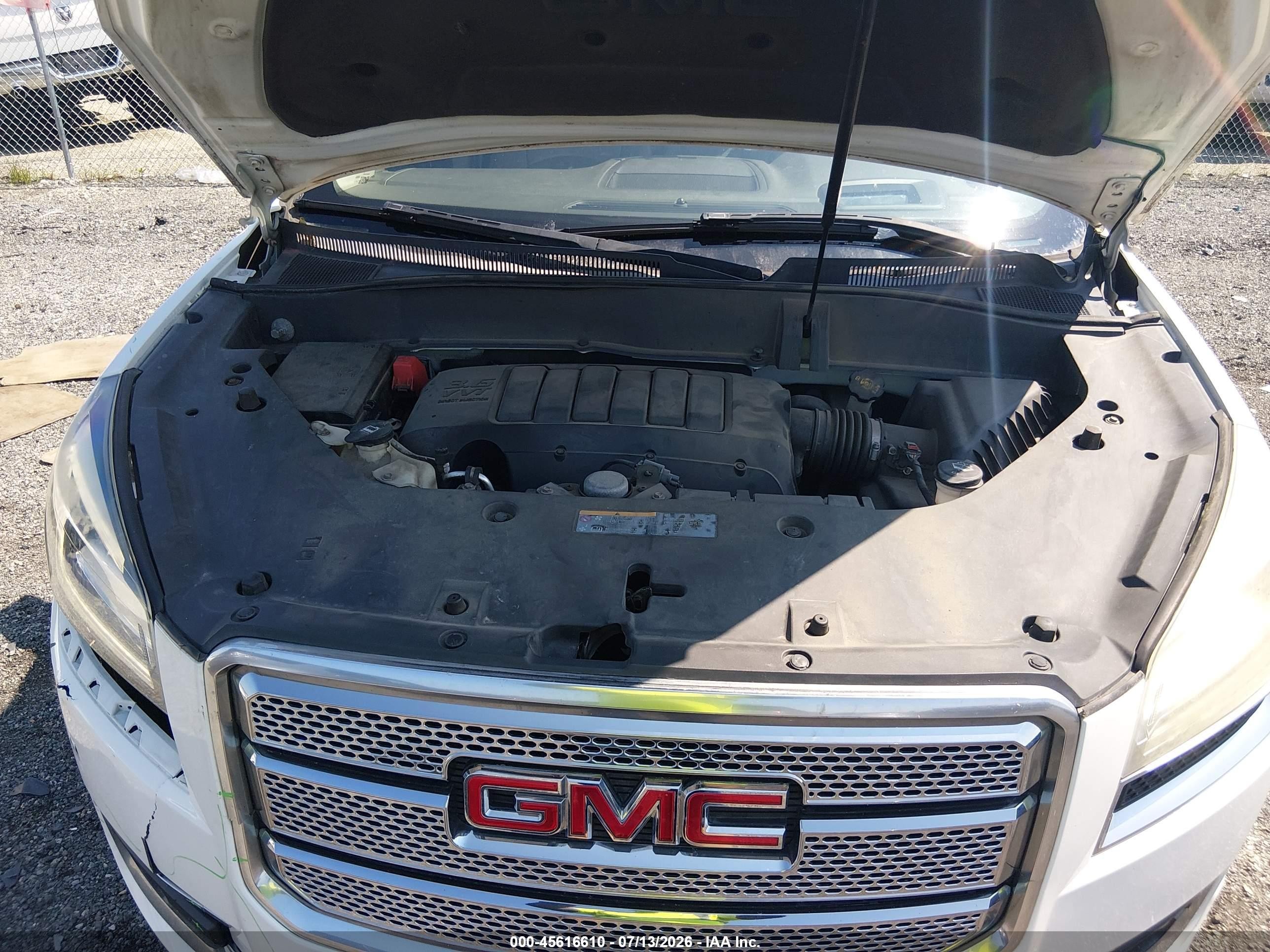2014 Gmc Acadia Denali White vin: 1GKKRTKD5EJ222118