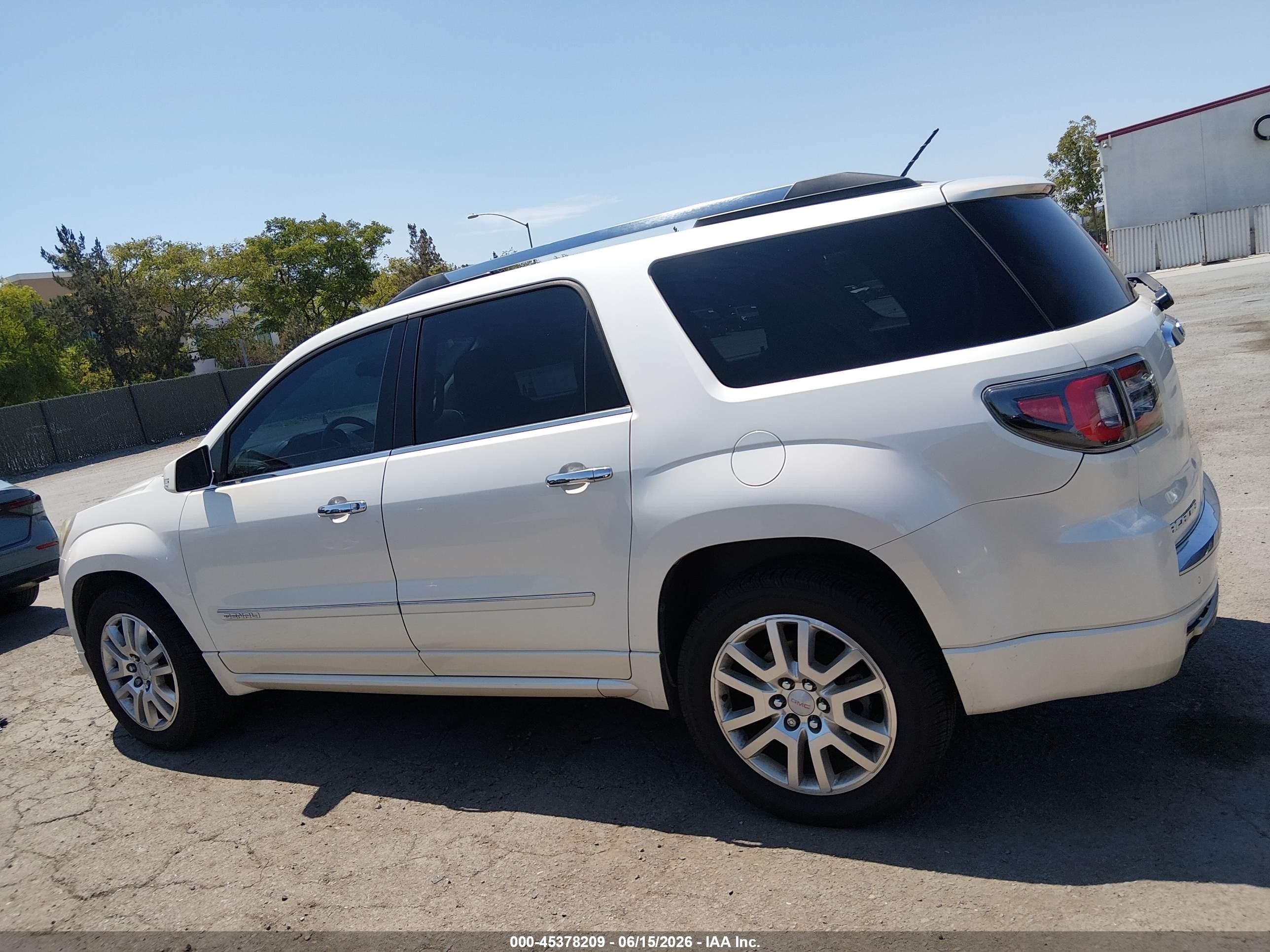 2015 Gmc Acadia Denali White vin: 1GKKRTKD6FJ249779
