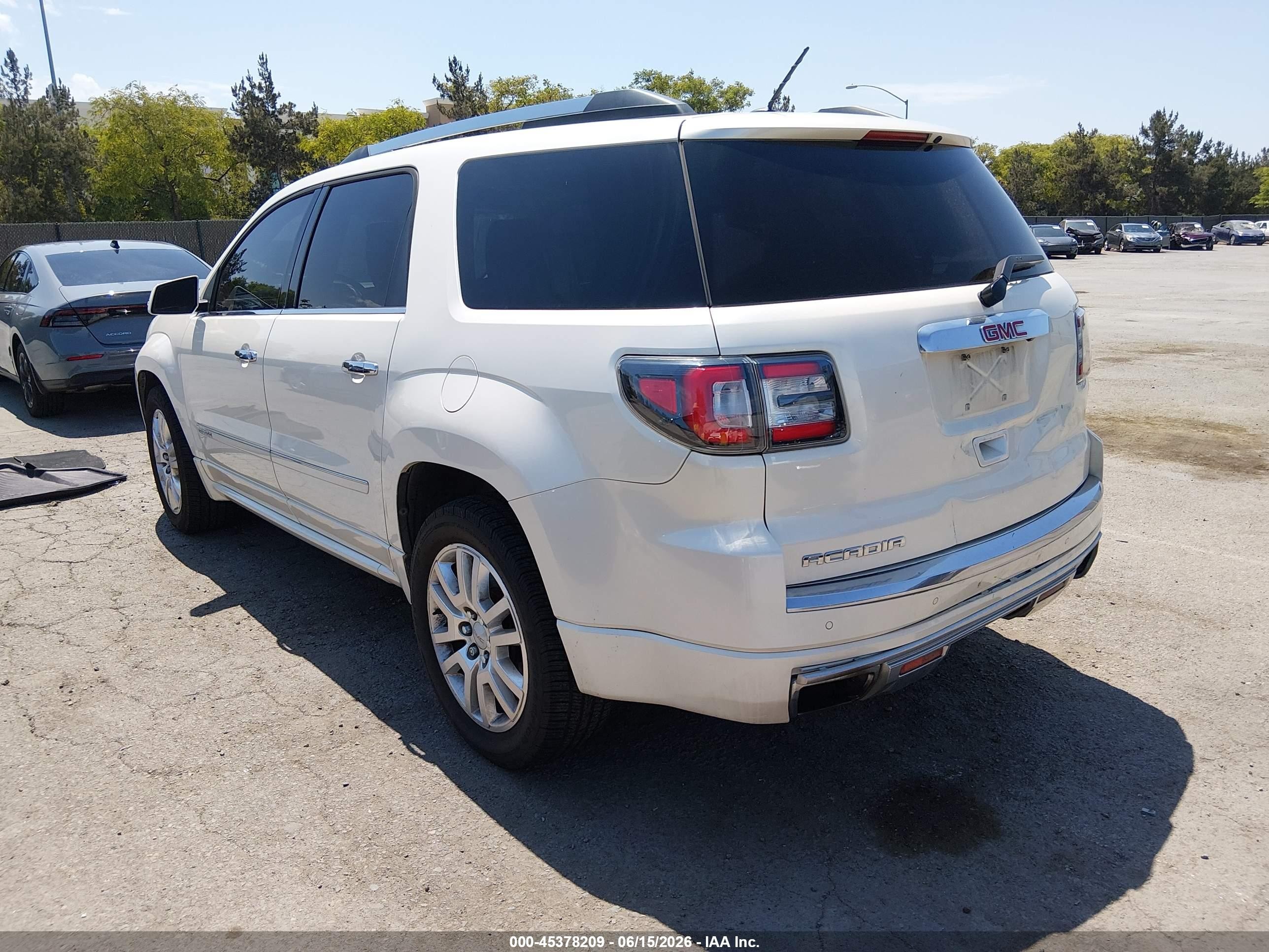 2015 Gmc Acadia Denali White vin: 1GKKRTKD6FJ249779