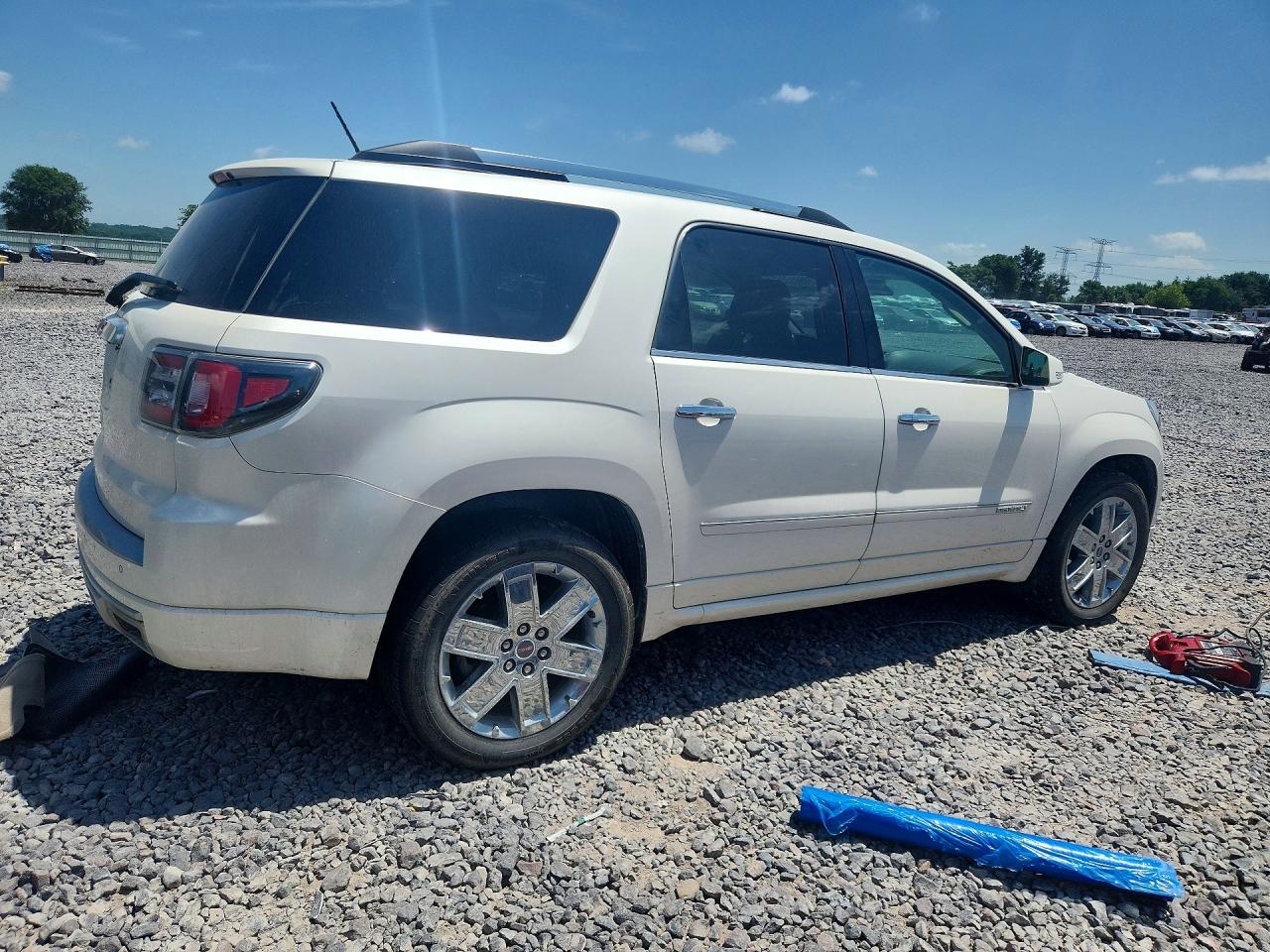 2015 Gmc Acadia Denali White vin: 1GKKRTKD6FJ253816