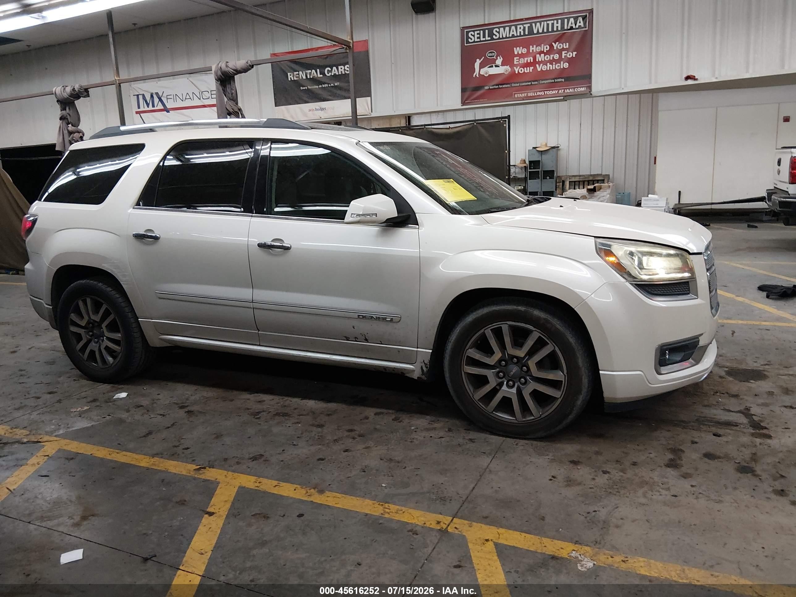 2013 Gmc Acadia Denali White vin: 1GKKRTKD7DJ114226