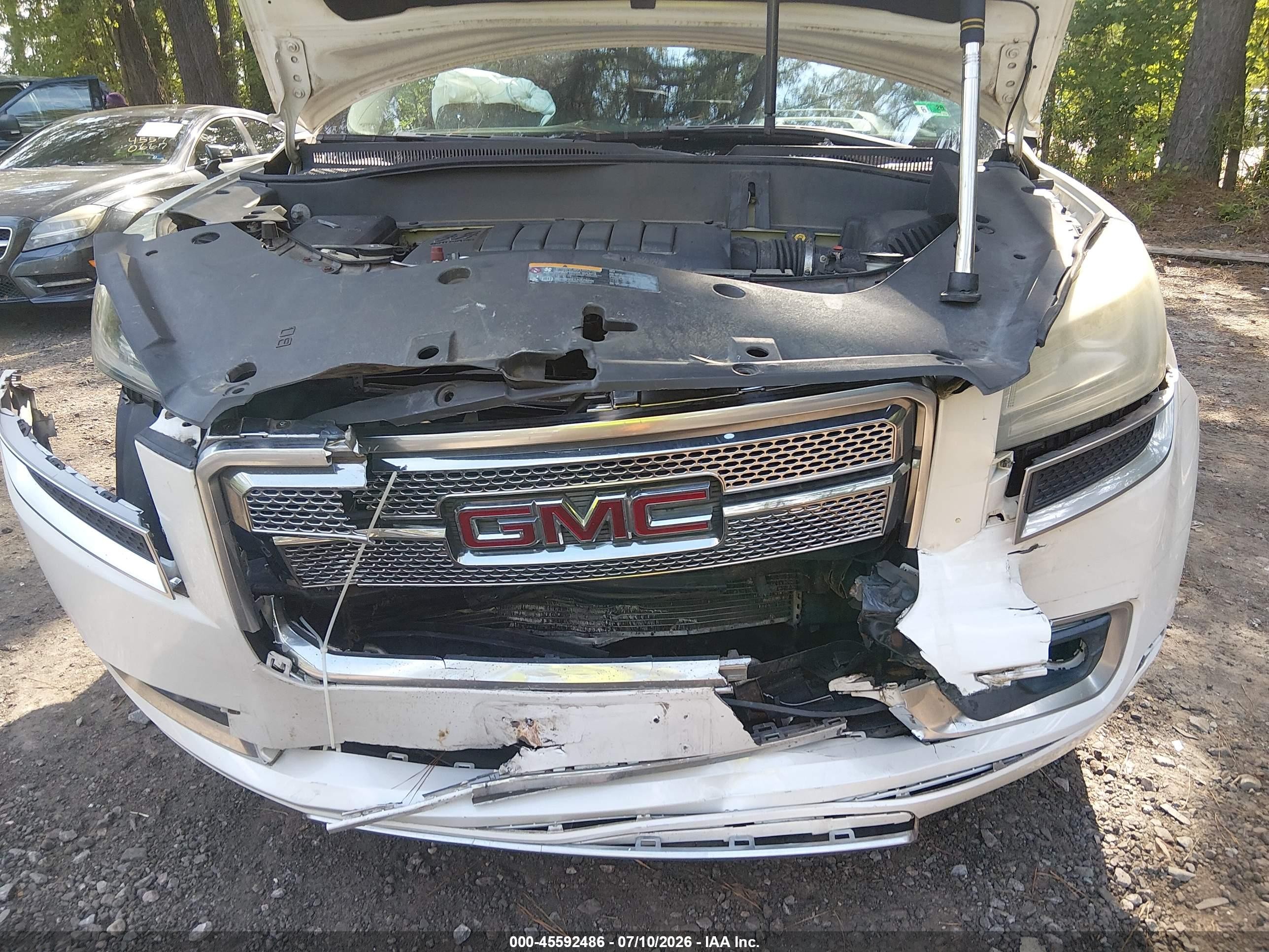 2013 Gmc Acadia Denali White vin: 1GKKRTKD7DJ229196