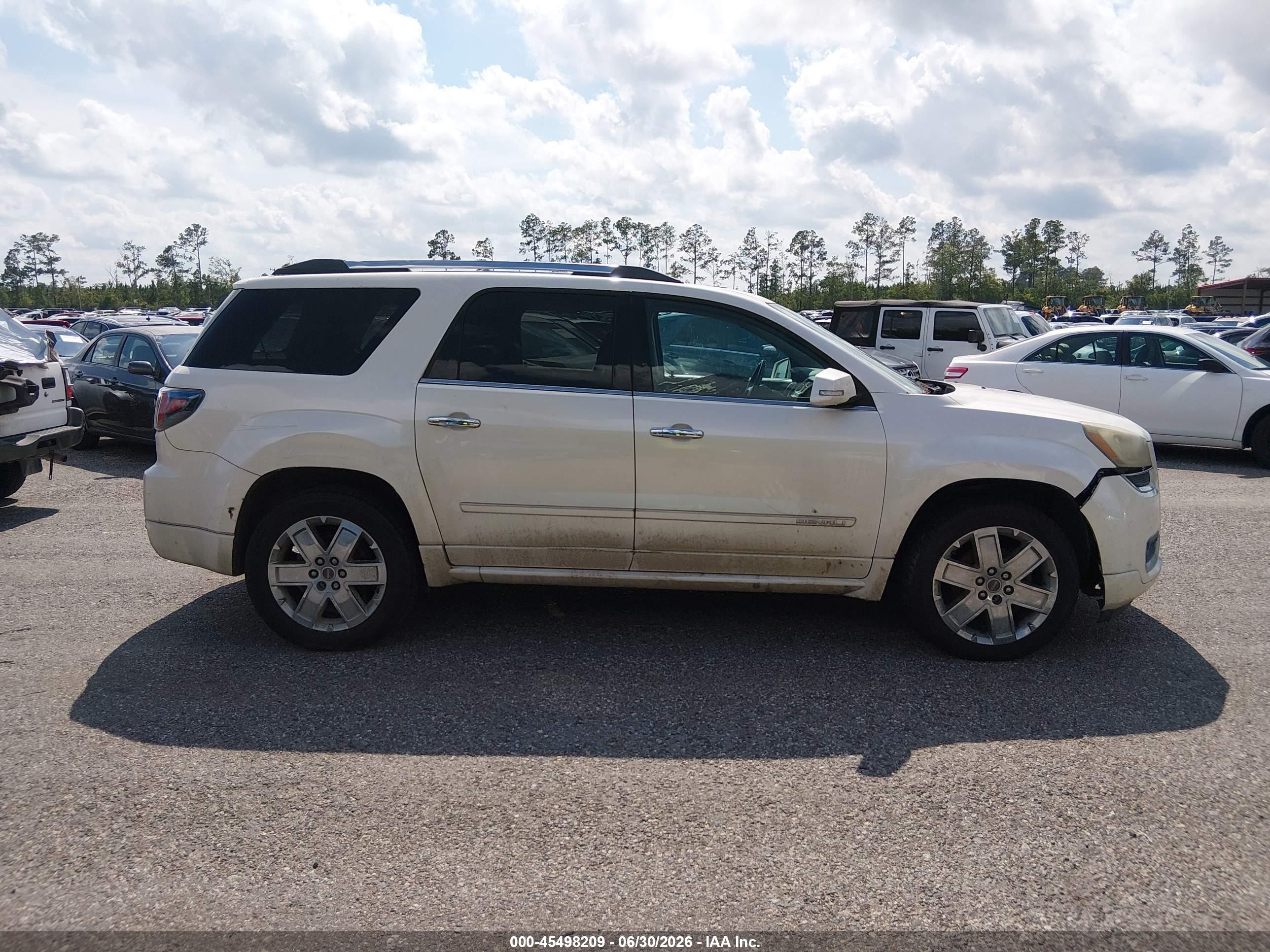 2013 Gmc Acadia Denali White vin: 1GKKRTKD8DJ182423