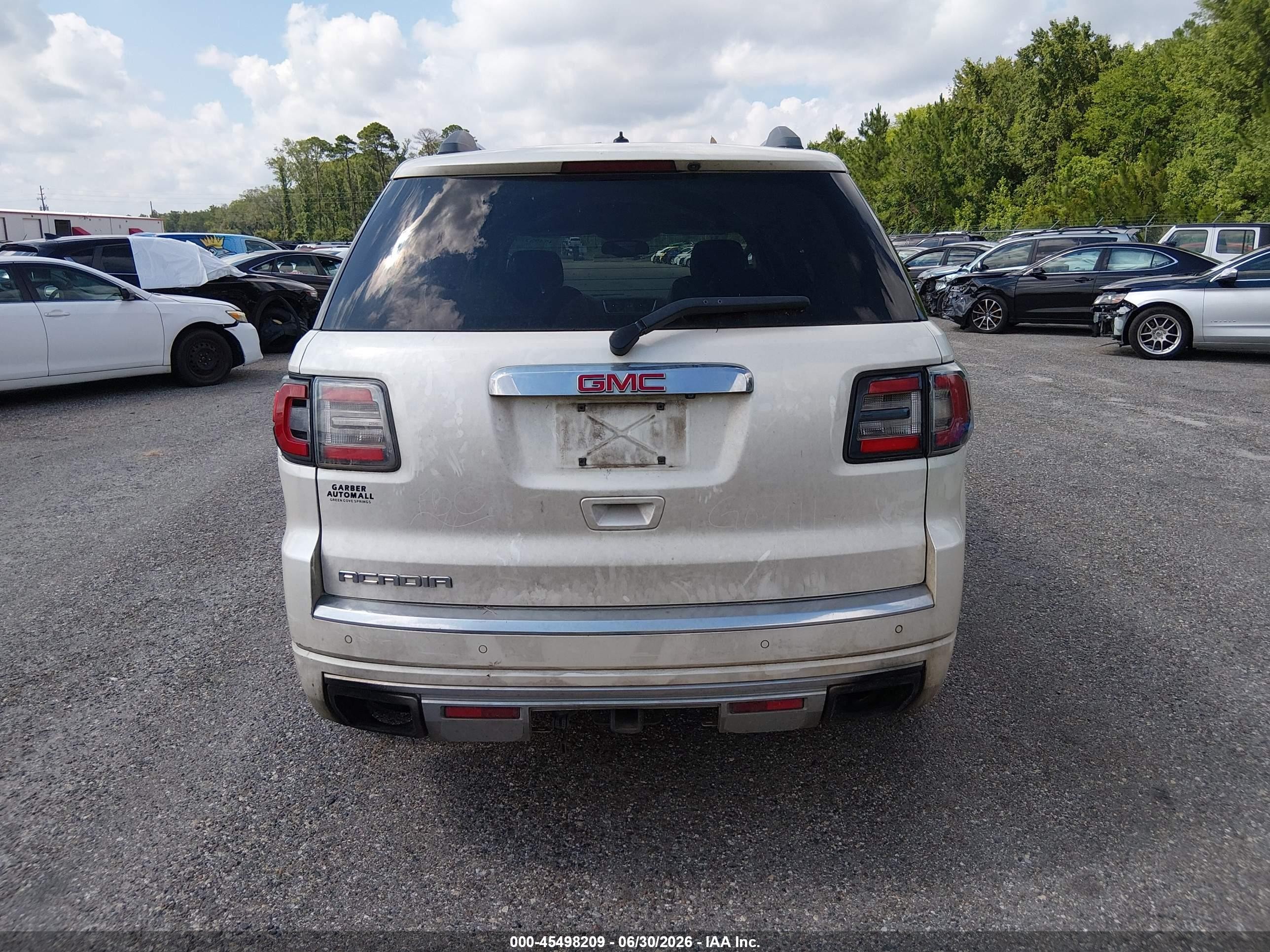 2013 Gmc Acadia Denali White vin: 1GKKRTKD8DJ182423
