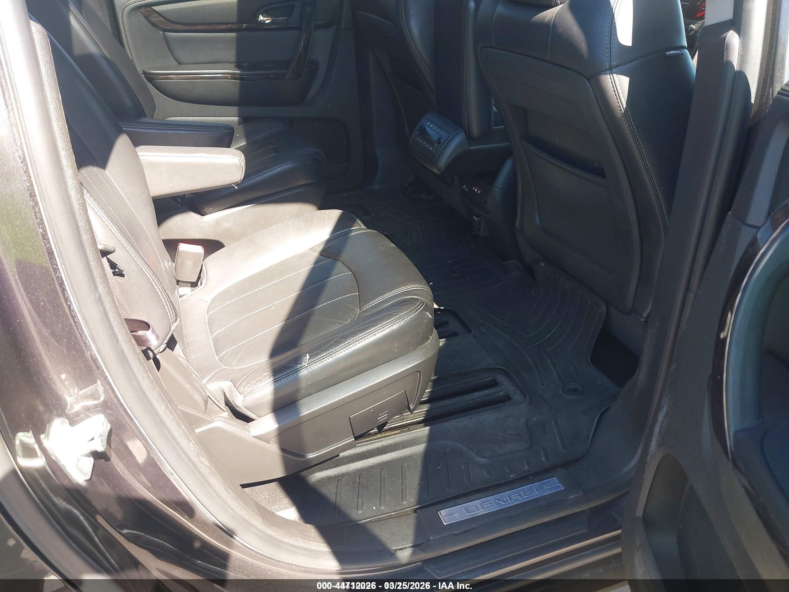 2014 Gmc Acadia Denali Champagne vin: 1GKKRTKD9EJ202762