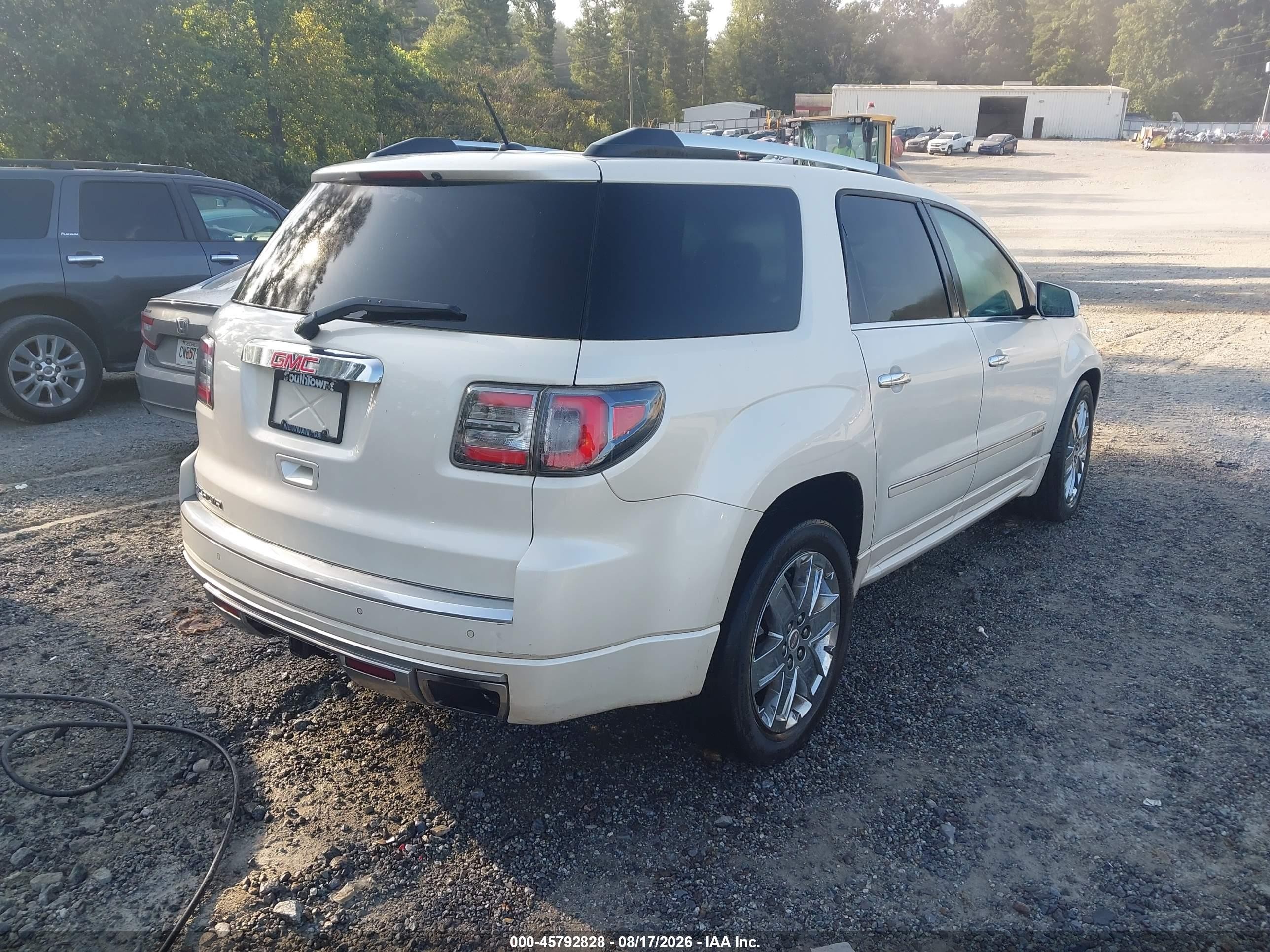 2013 Gmc Acadia Denali White vin: 1GKKRTKDXDJ218287