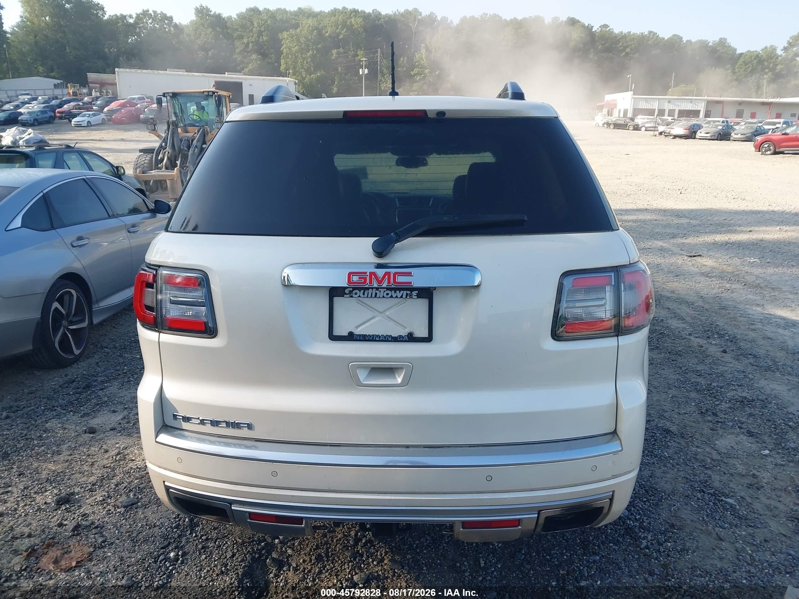2013 Gmc Acadia Denali White vin: 1GKKRTKDXDJ218287