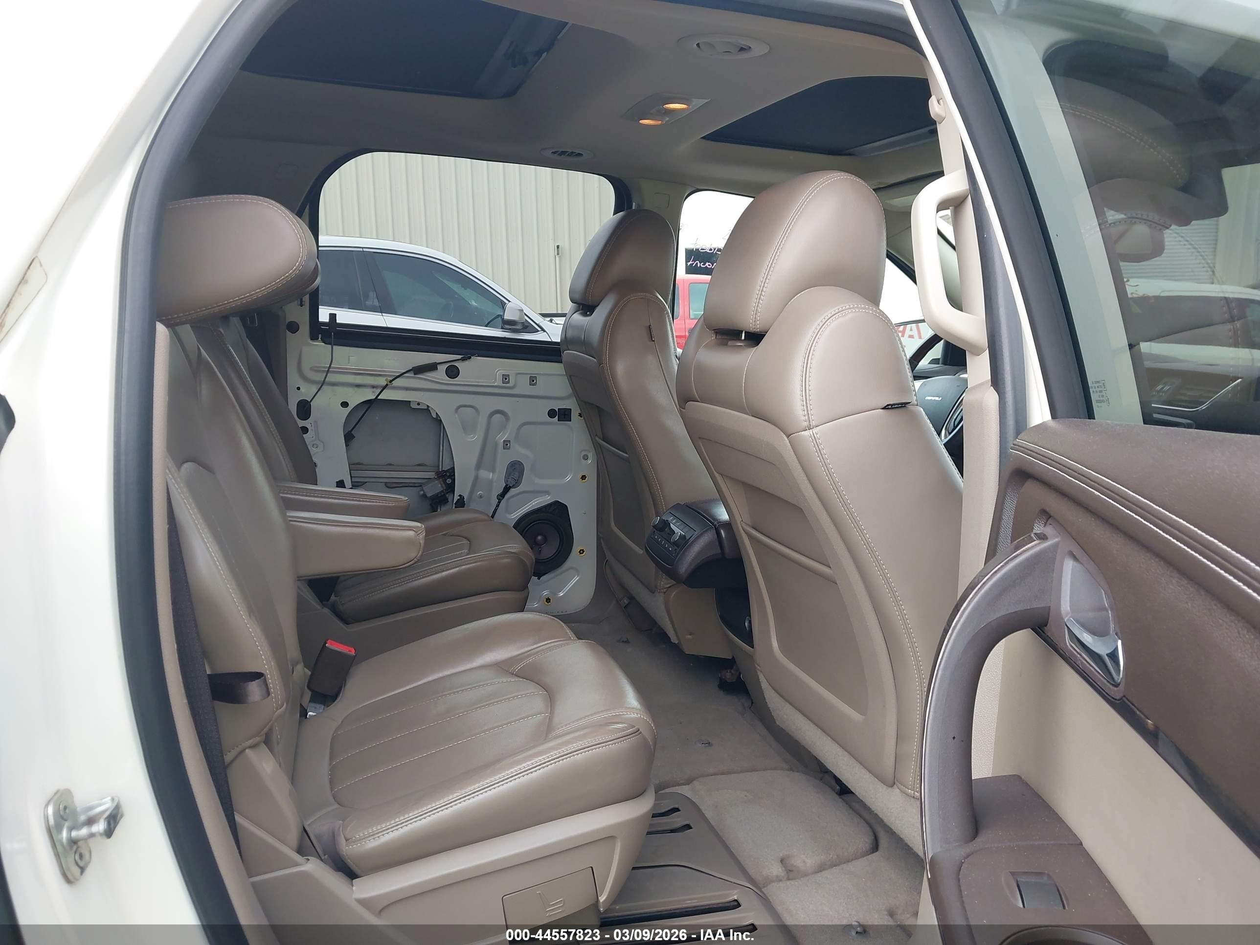 2013 Gmc Acadia Denali White vin: 1GKKRTKDXDJ221030