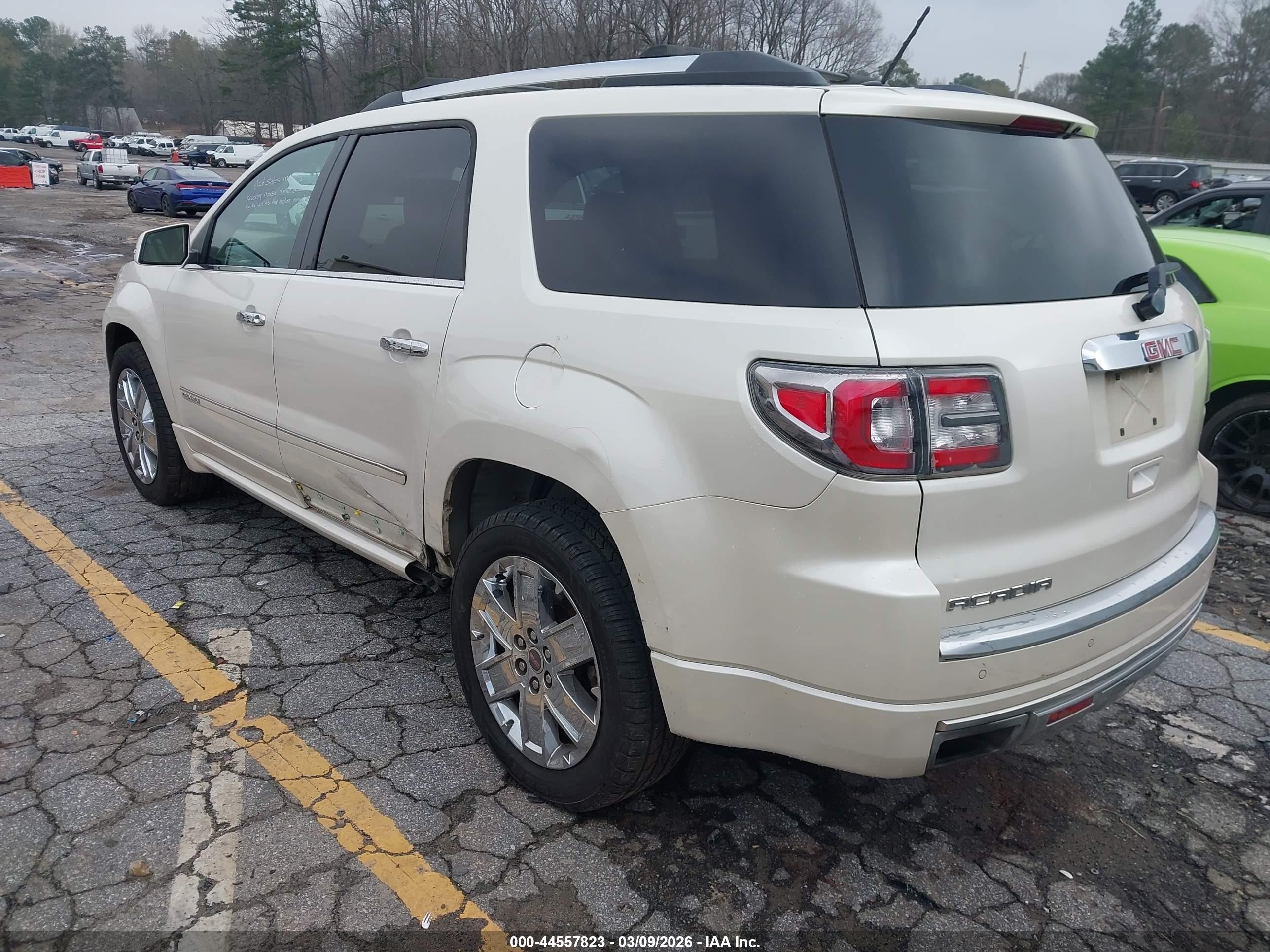 2013 Gmc Acadia Denali White vin: 1GKKRTKDXDJ221030
