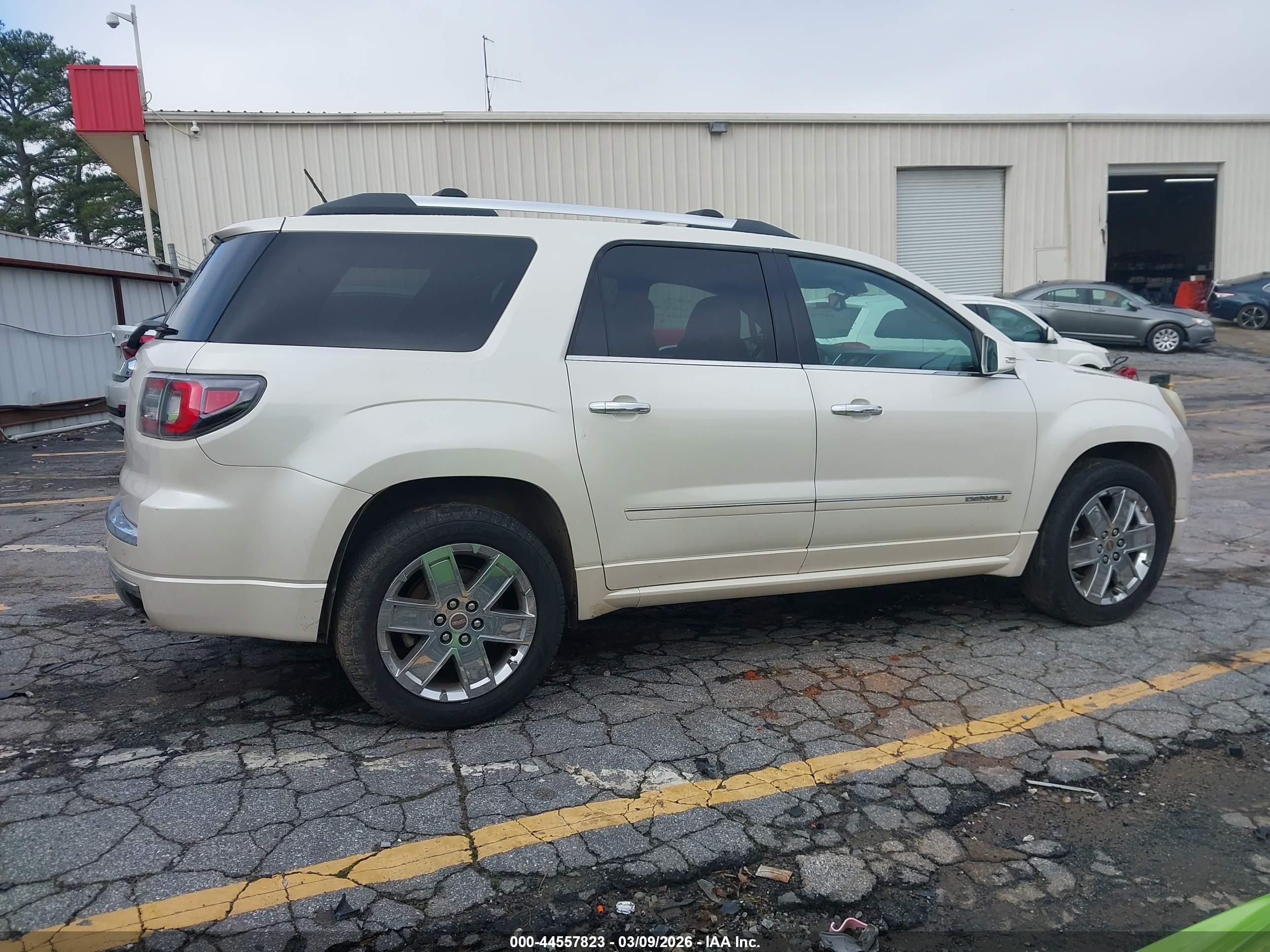 2013 Gmc Acadia Denali White vin: 1GKKRTKDXDJ221030