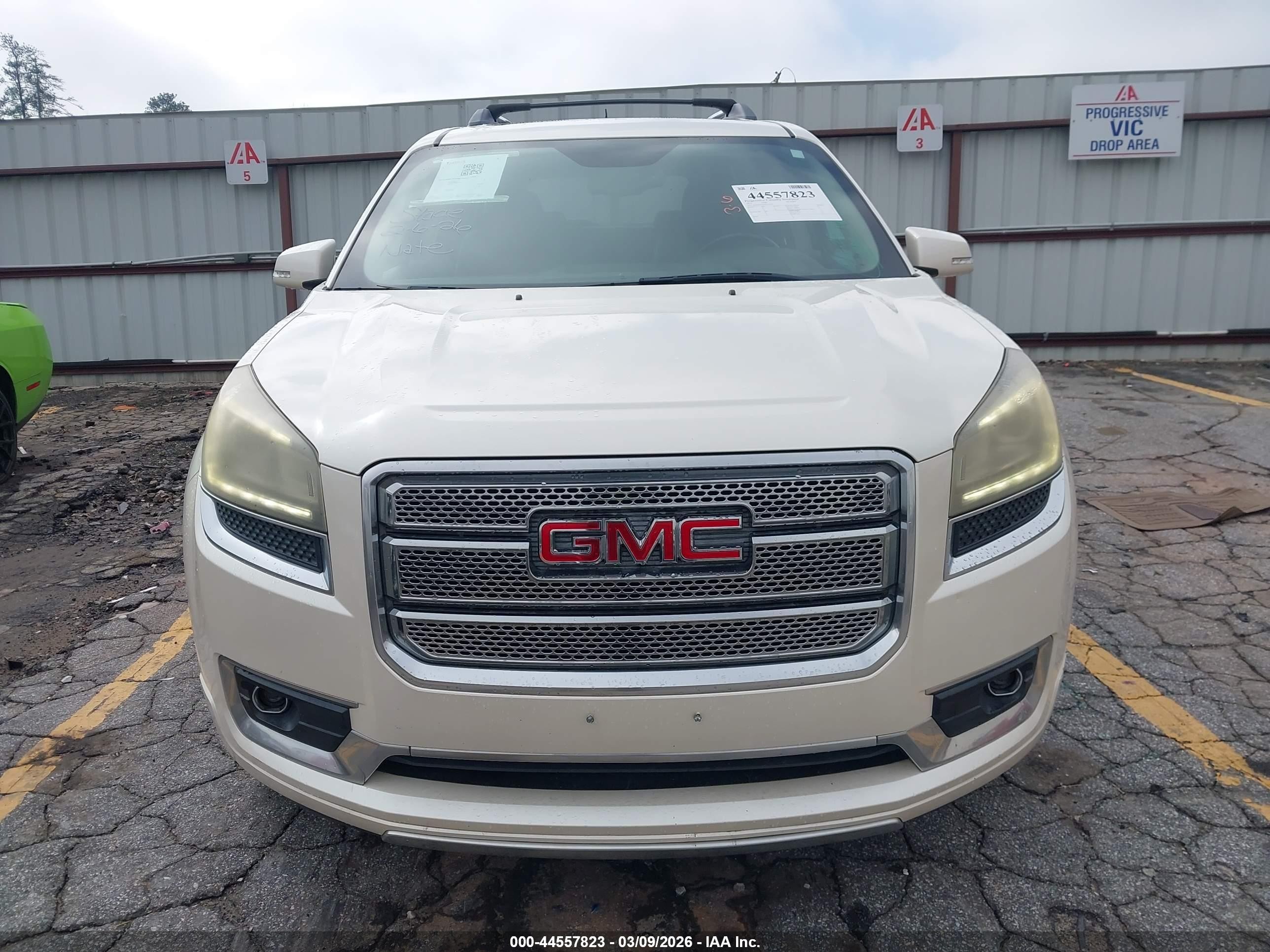 2013 Gmc Acadia Denali White vin: 1GKKRTKDXDJ221030
