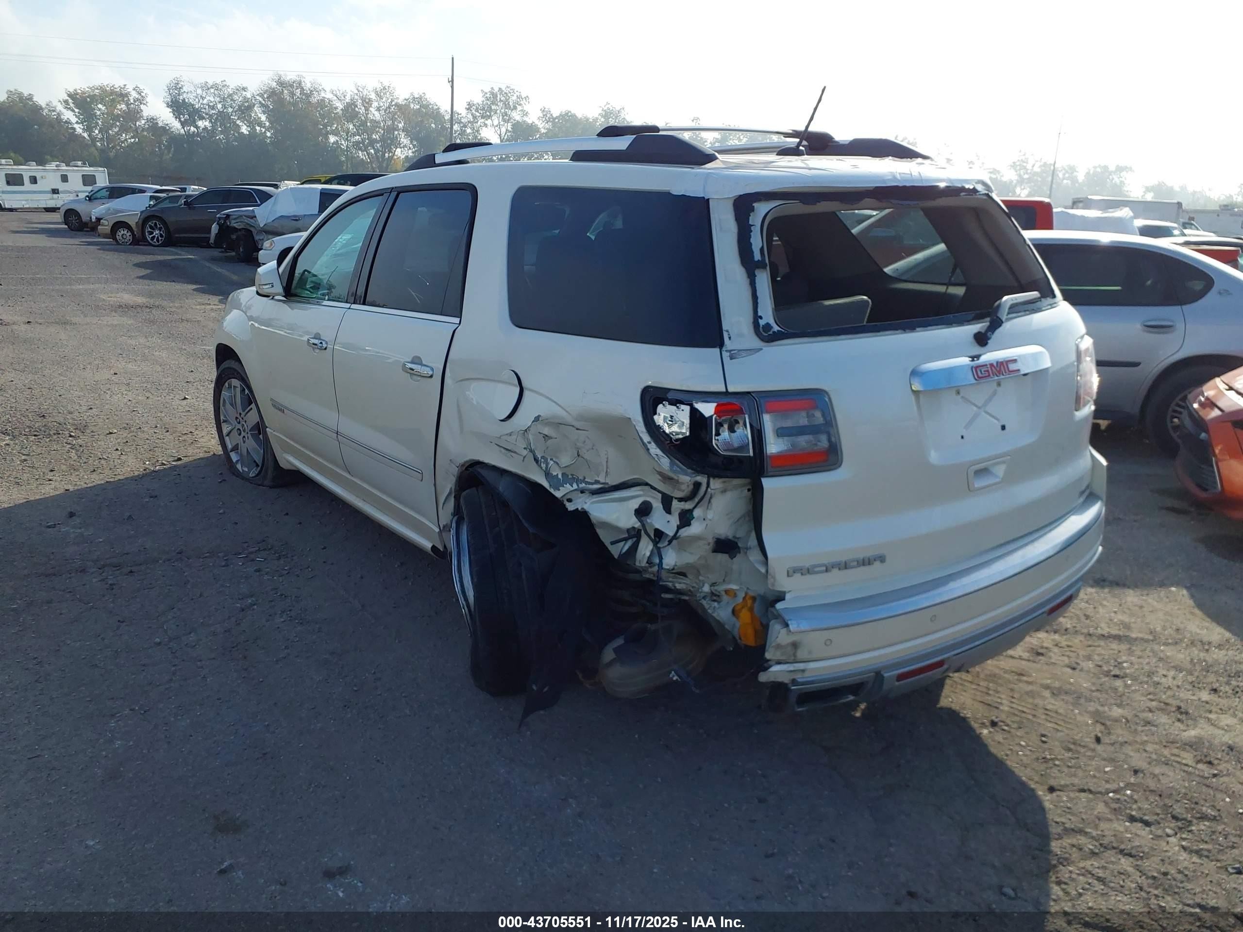 2014 Gmc Acadia Denali White vin: 1GKKRTKDXEJ143107